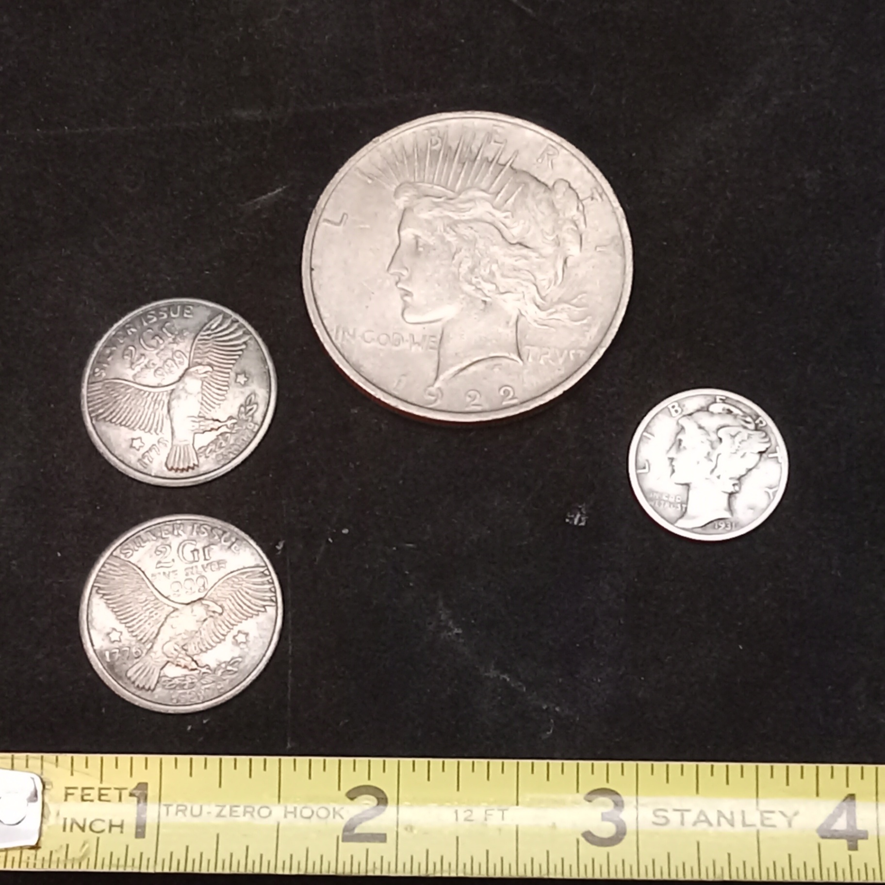 US 1922 Liberty Silver Dollar and More - image 2 of 8