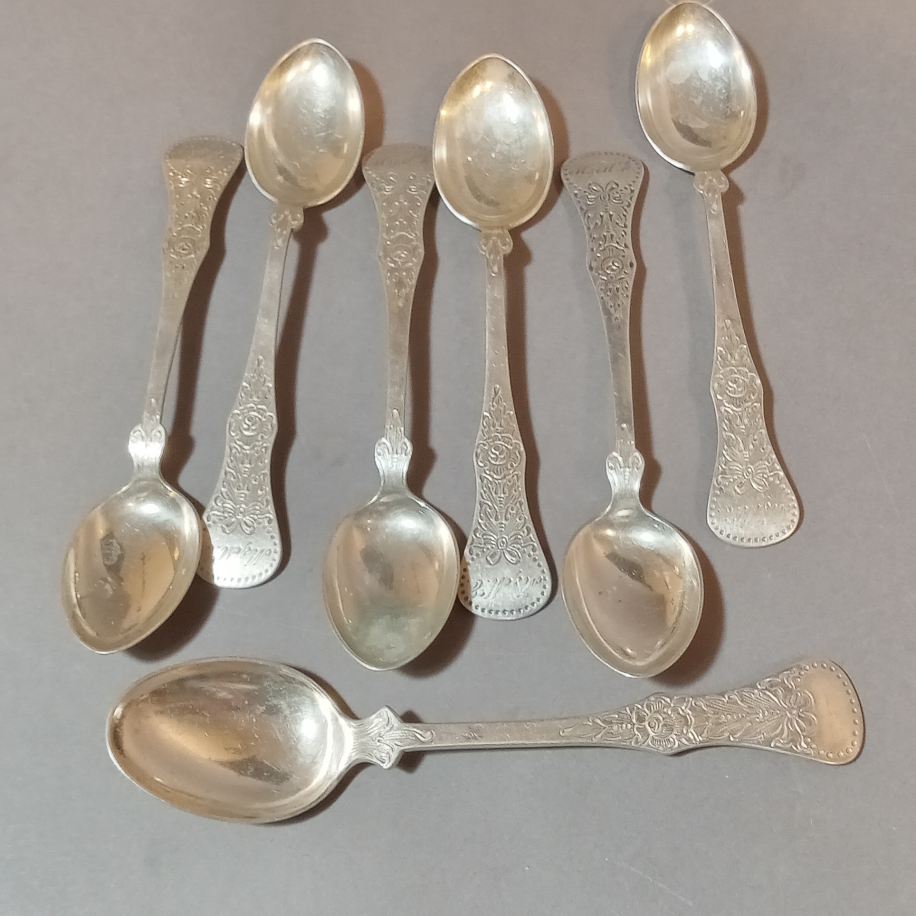 Scandinavian Cabbage Rose & Bow Flatware - image 12 of 18