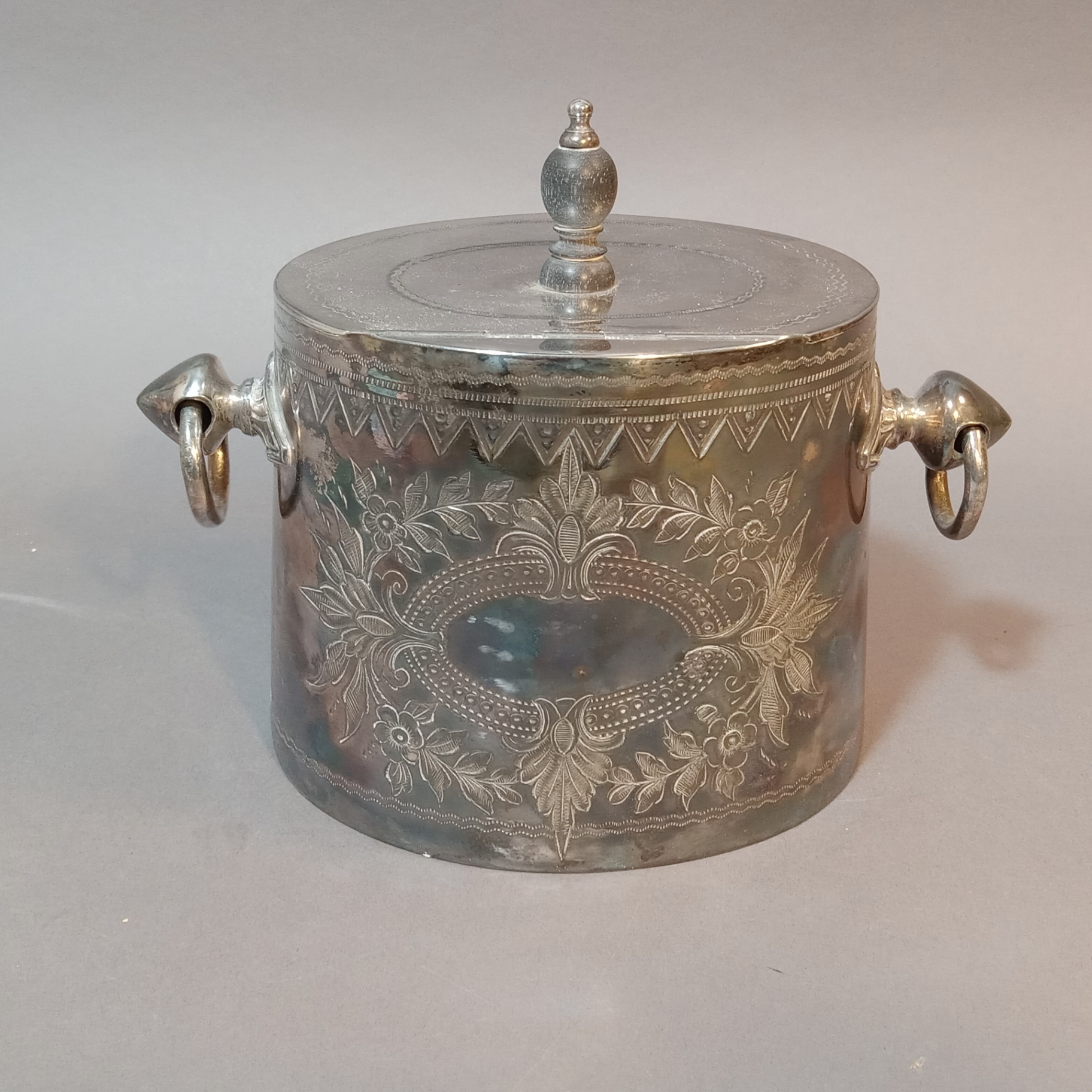 Antique Silverplate Caddy circa 1870 - image 4 of 7