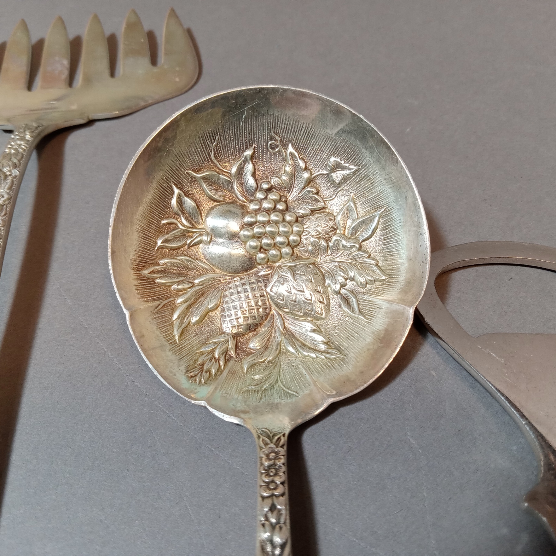 S. Kirk & Son Sterling Servers - image 4 of 9