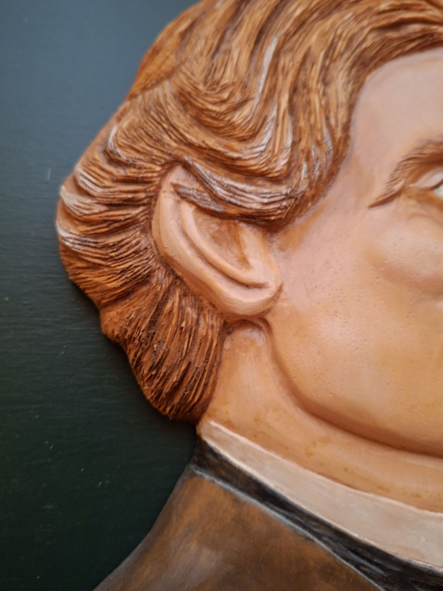 Hand-Carved Wooden Portrait Wall Plaque, Jefferson Davis - image 4 of 7