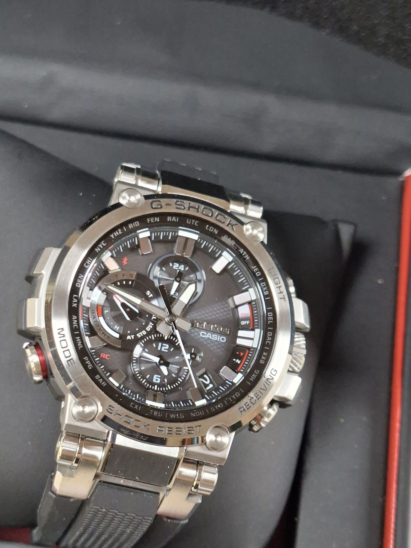 Casio G-Shock MTG-B1000 Wristwatch with Box - image 8 of 8