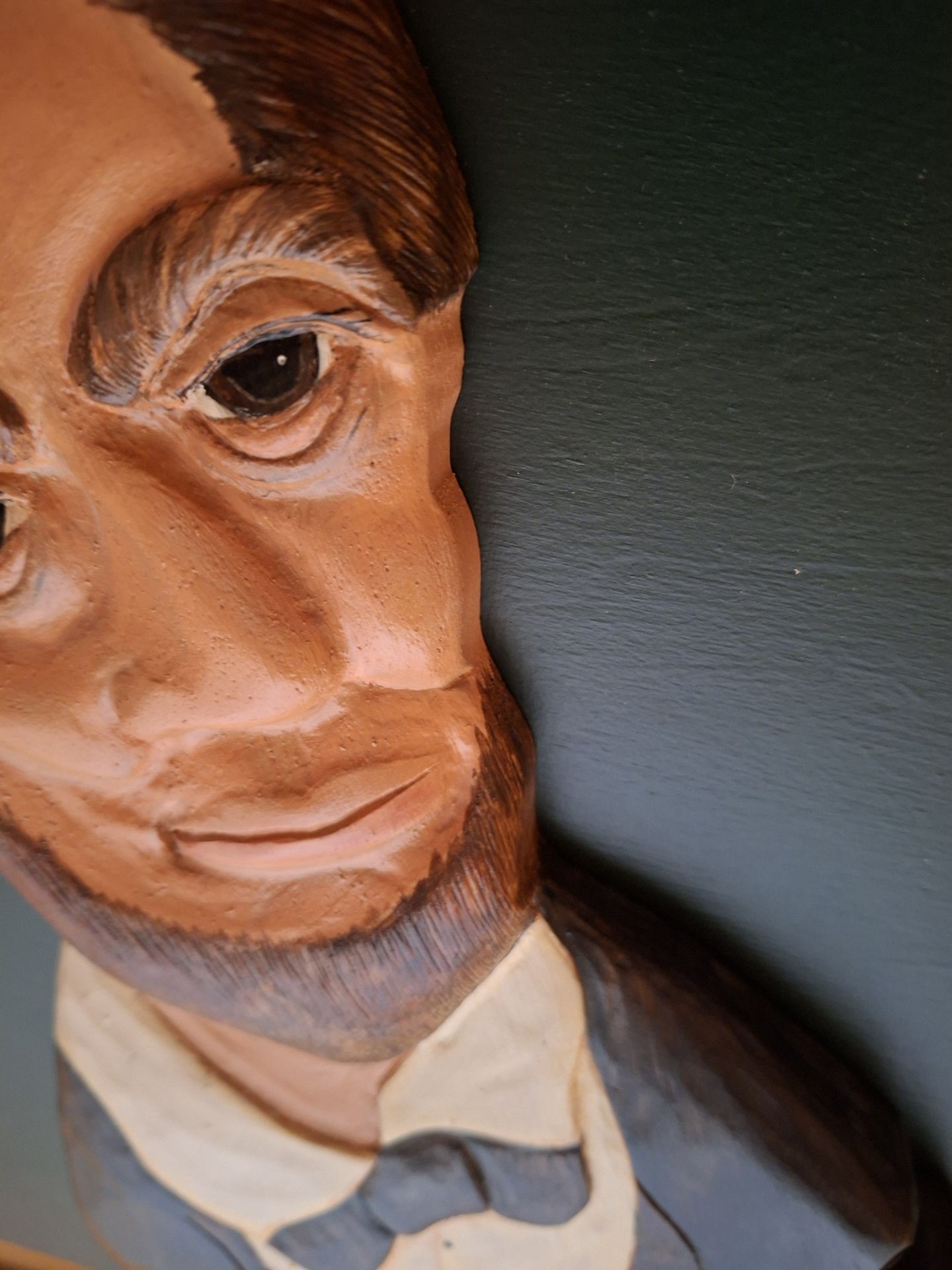 Hand-Carved Abraham Lincoln Wooden Wall Plaque, SIGNED! - image 5 of 6