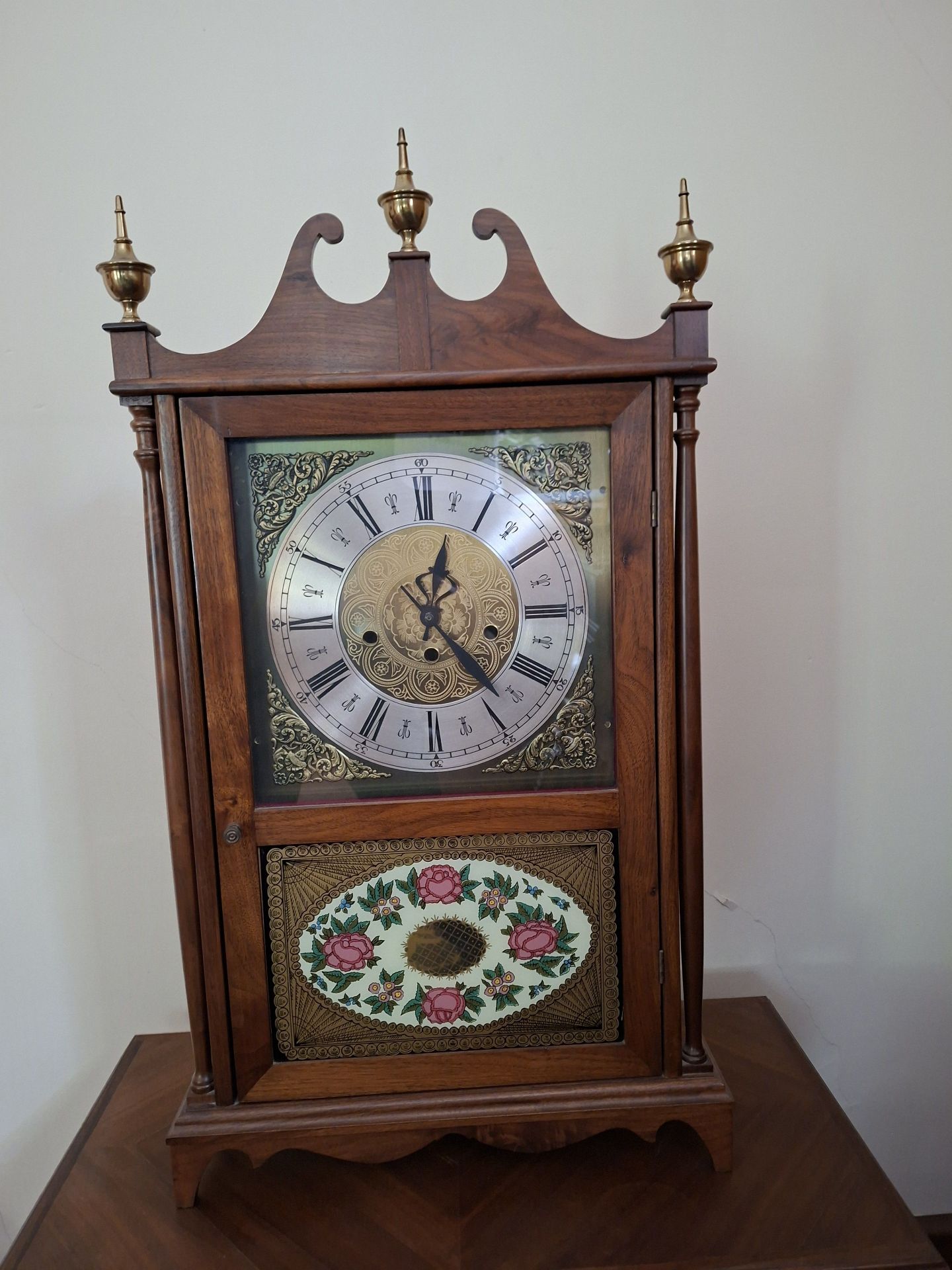 Vintage Wooden Mantle Clock with Pendulum - image 1 of 8