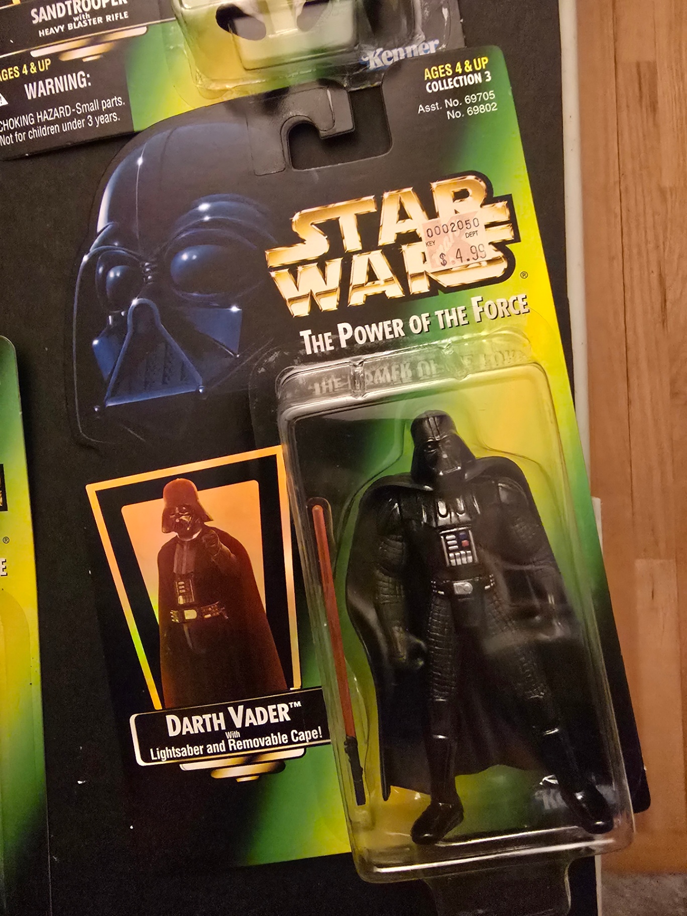Star Wars The Power of the Force action figures (Luke Skywalker, Darth Vader, Sandtrooper, Lando Calrissian) - image 4 of 10