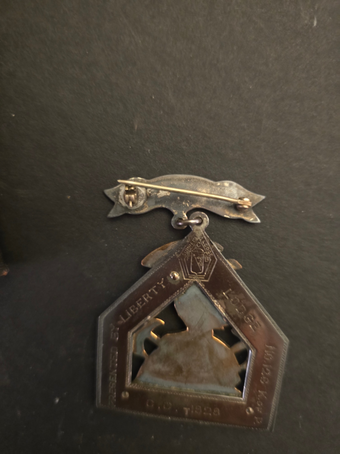 Vintage Sterling Knights of Pythias insignia medal badge with presentation case - image 4 of 8