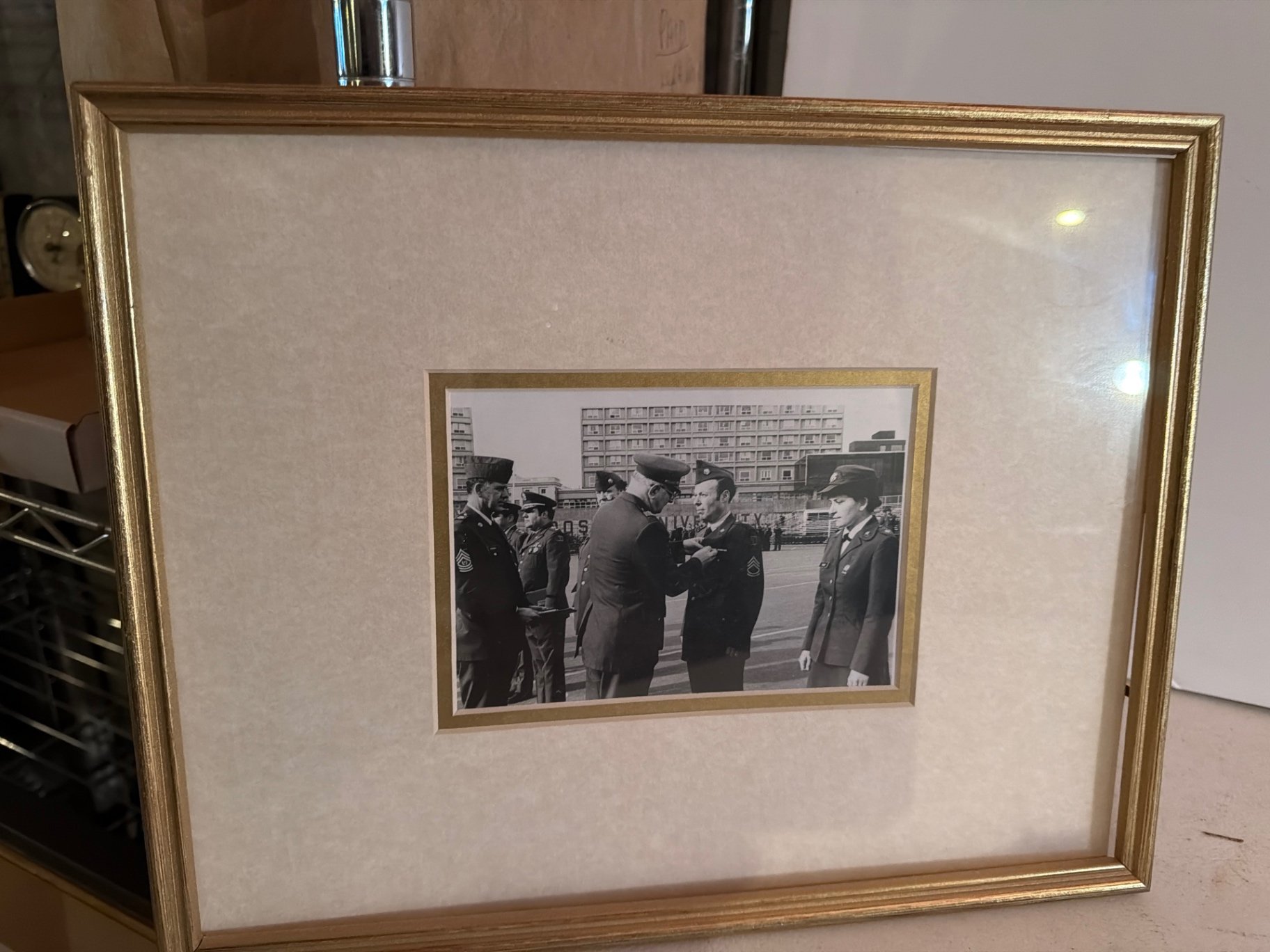 Collection of historical printed media and framed documents - image 12 of 12