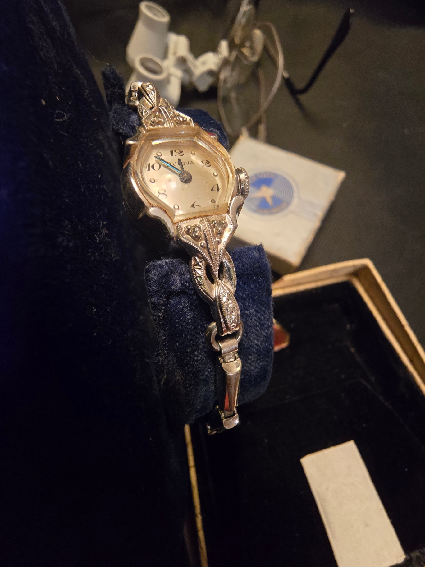 Vintage Waltham pocket watch and Bulova Ladies watch with presentation box - image 2 of 12