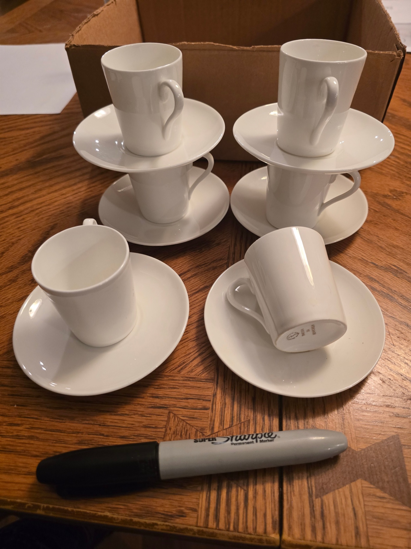 Set of 6 white ceramic teacups with saucers - image 5 of 5