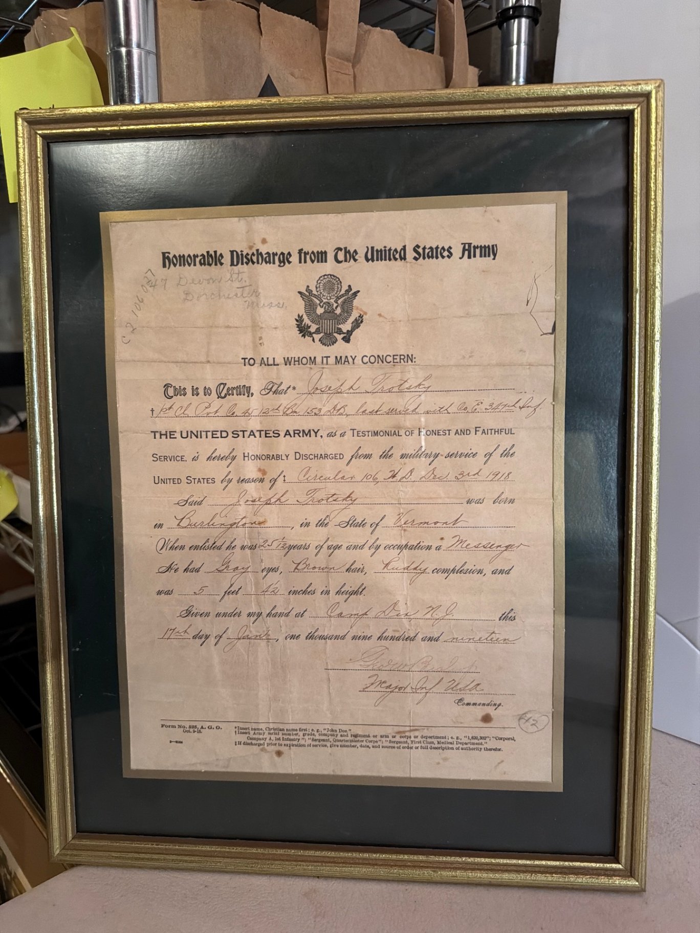 Collection of historical printed media and framed documents - image 5 of 12