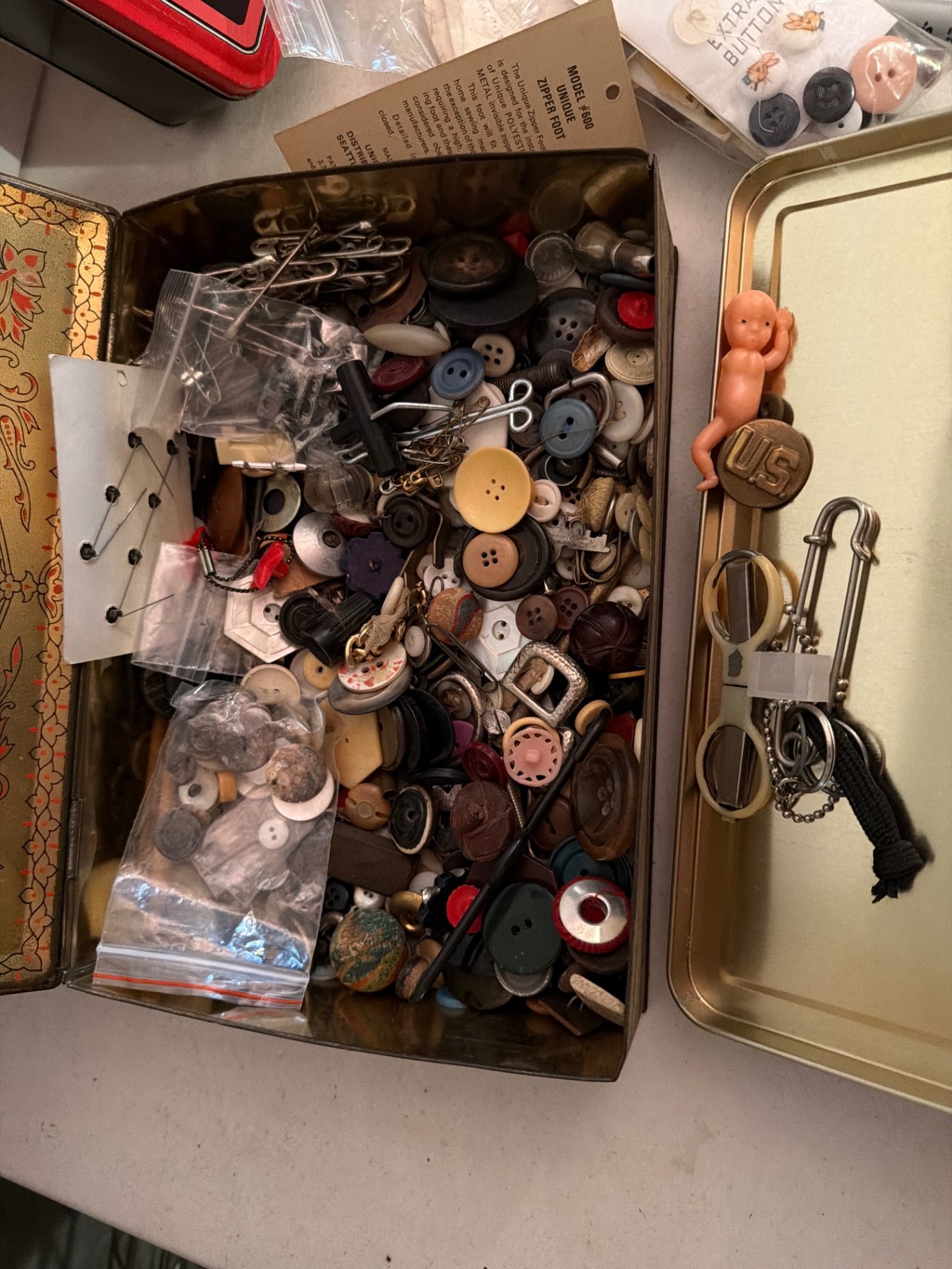 Assorted vintage metal tins and sewing accessories  - image 8 of 14