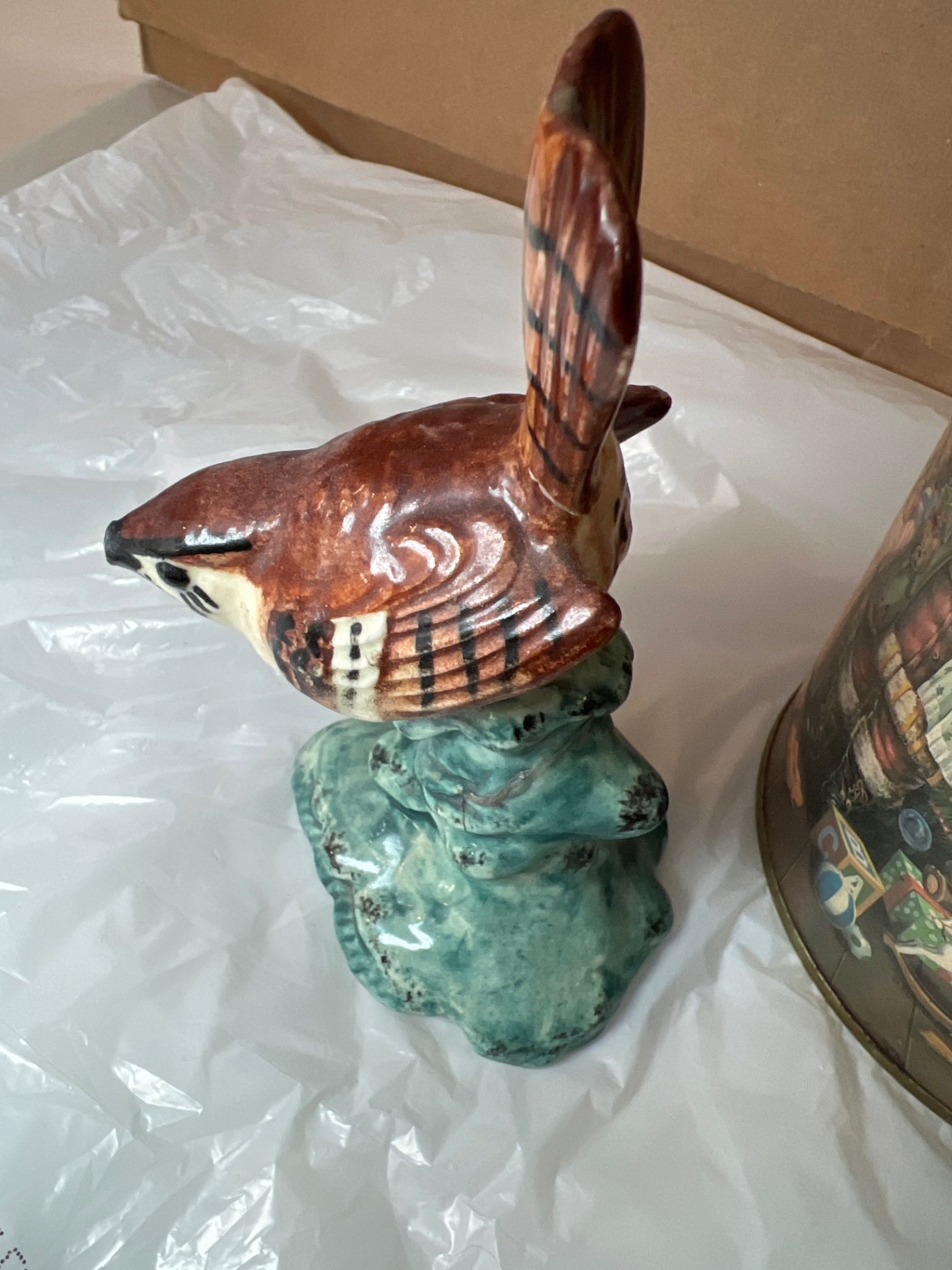 Vintage decorative collectibles and holiday items - image 6 of 11