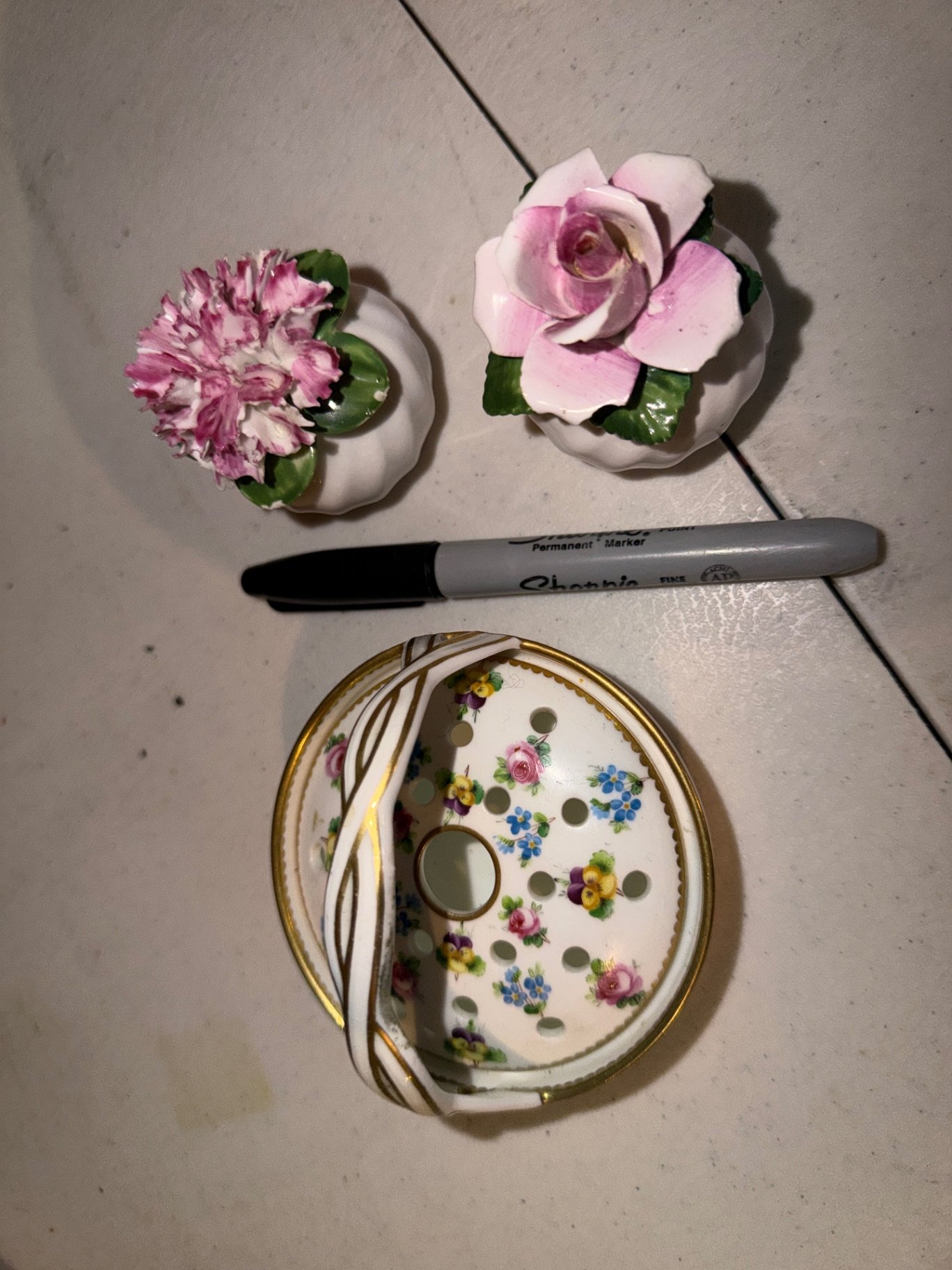 Fine China, Porcelain Figurines, More  - image 15 of 28