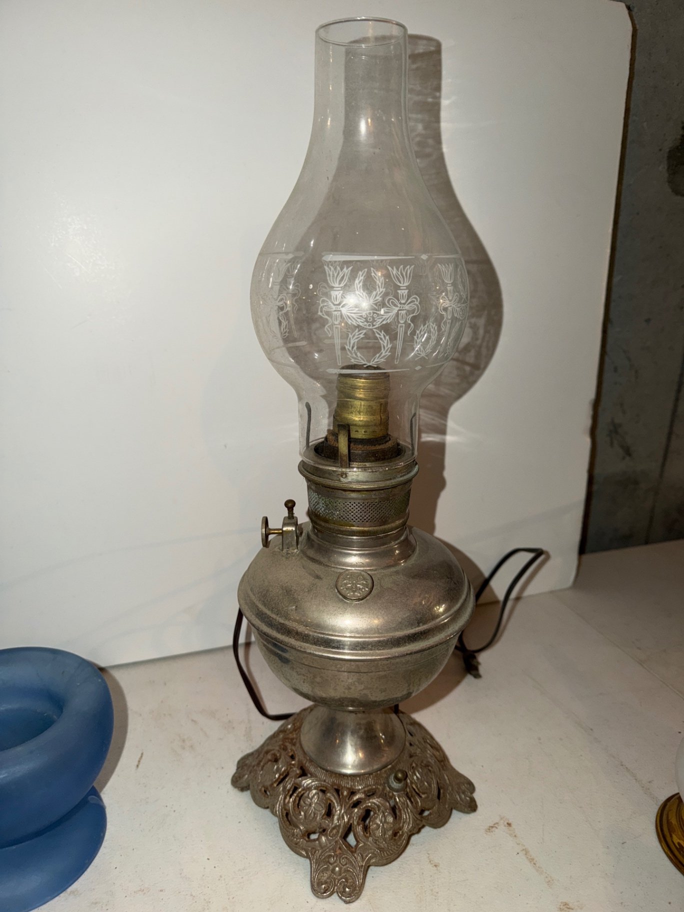 Antique oil lamps and decorative glassware  - image 6 of 13