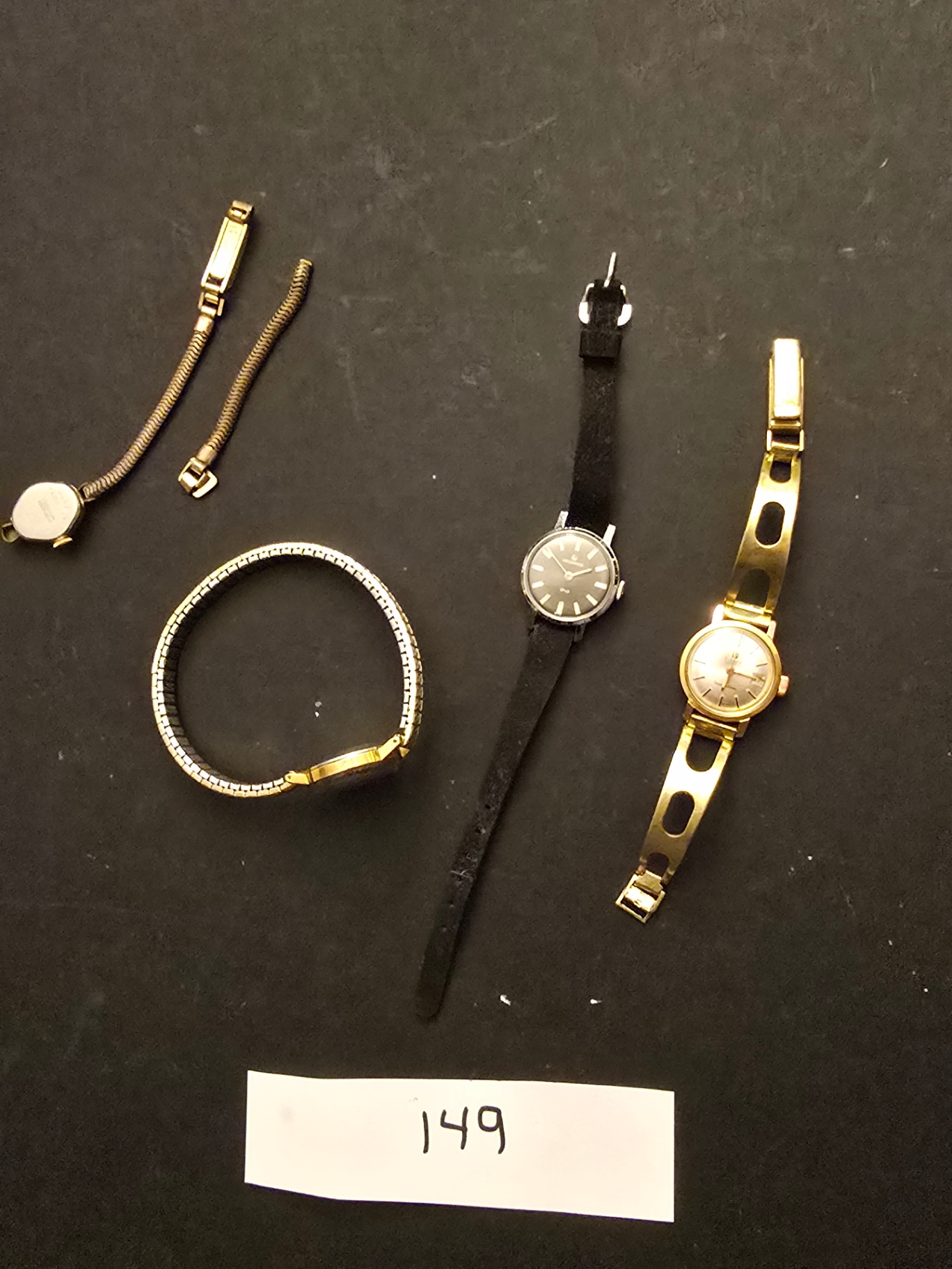 Assorted gold and gold-tone vintage watches and bracelets - image 2 of 15