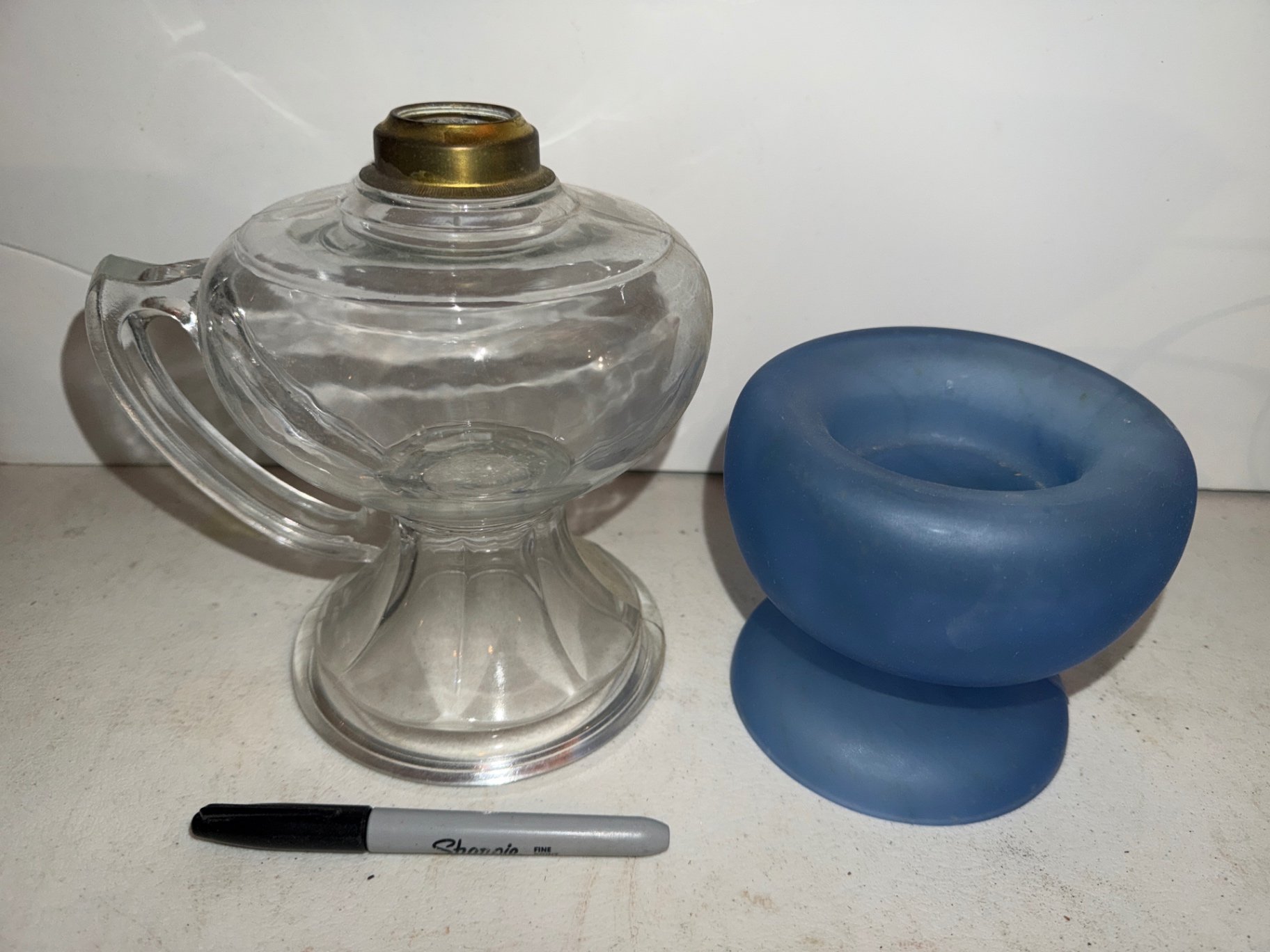 Antique oil lamps and decorative glassware  - image 12 of 13