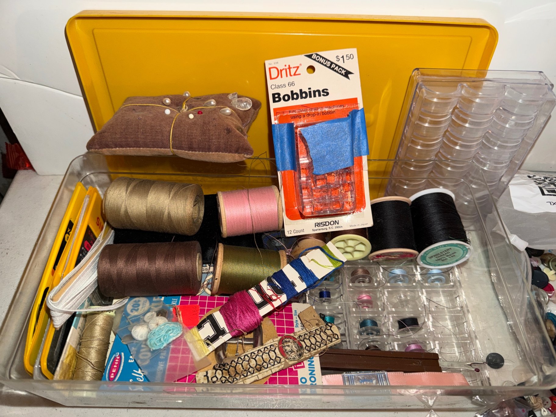 Assorted vintage metal tins and sewing accessories  - image 14 of 14