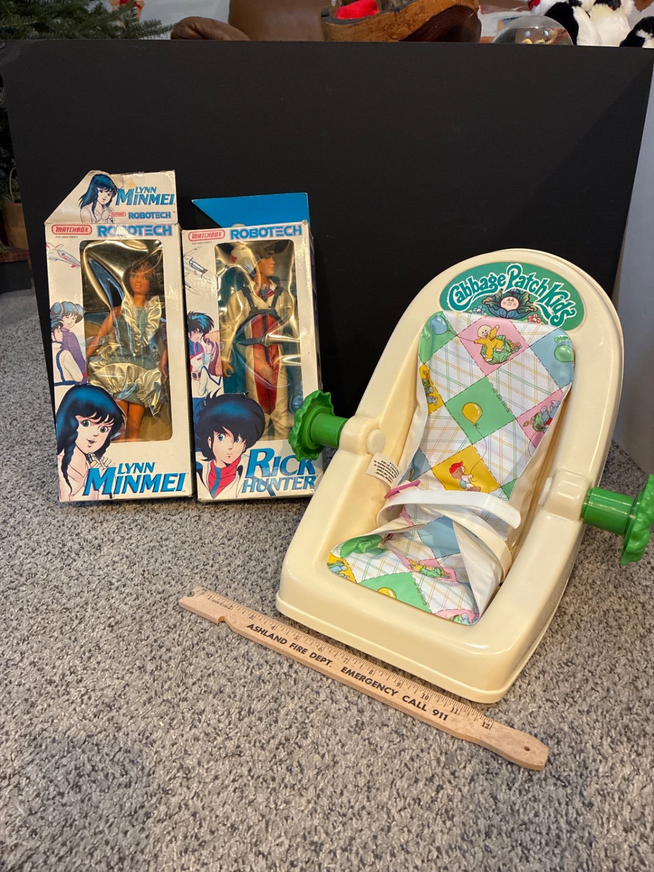  Vintage Robotech figures and Cabbage Patch Kids original baby carrier rocker with assorted dolls - image 1 of 11