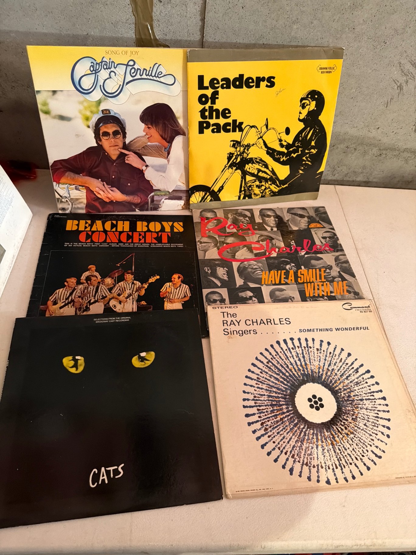 Vinyl LP Collection with Various Artists and Kids Titles - image 4 of 6