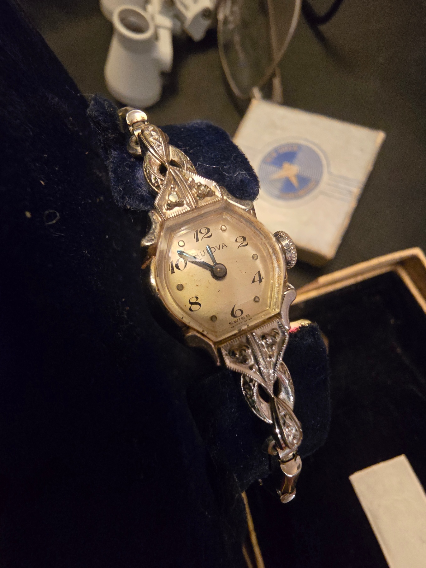 Vintage Waltham pocket watch and Bulova Ladies watch with presentation box - image 5 of 12