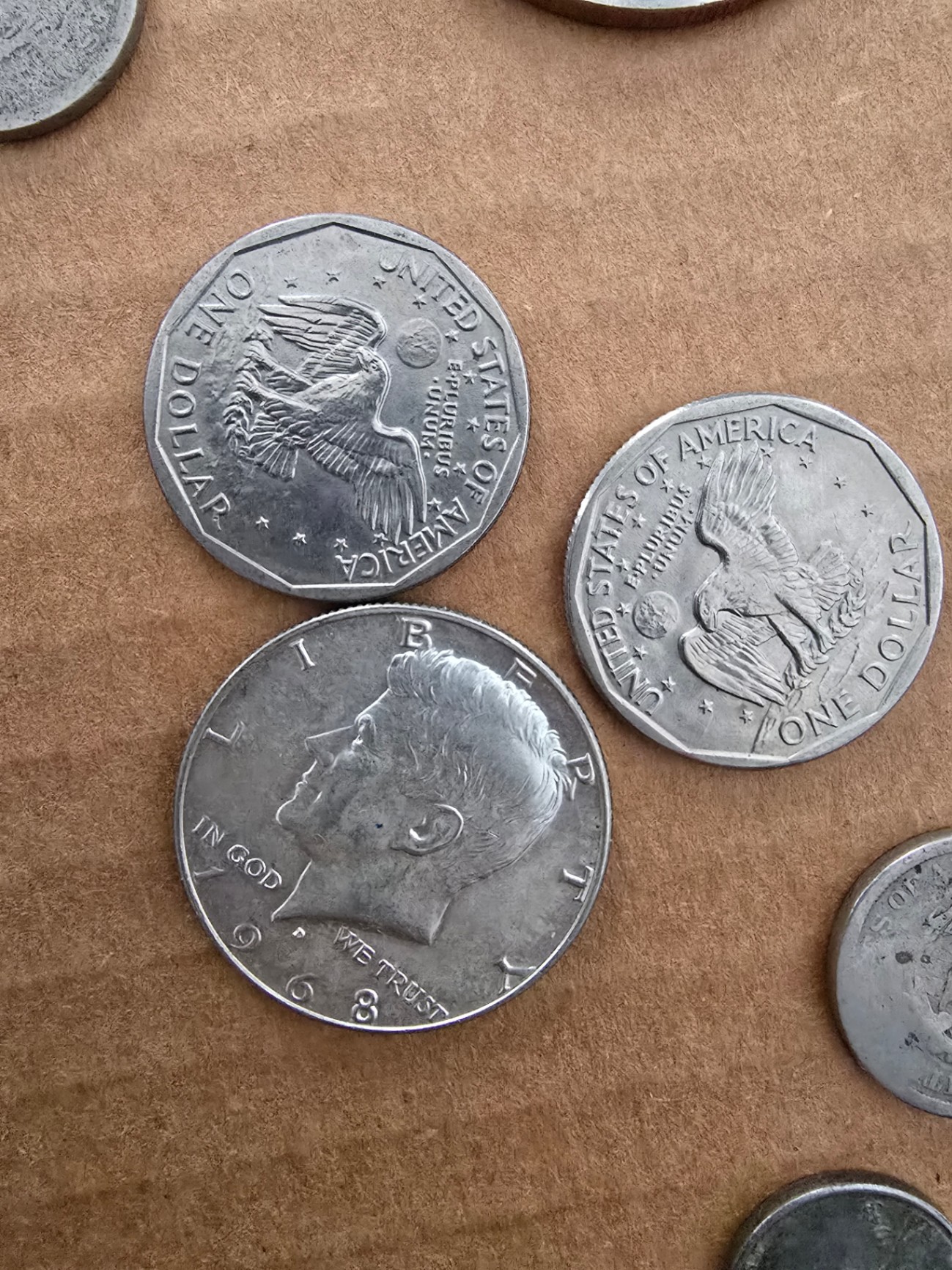 Mixed U.S. Circulated Coin Lot (About 60–80 Coins) plus a locking storage box - image 6 of 23