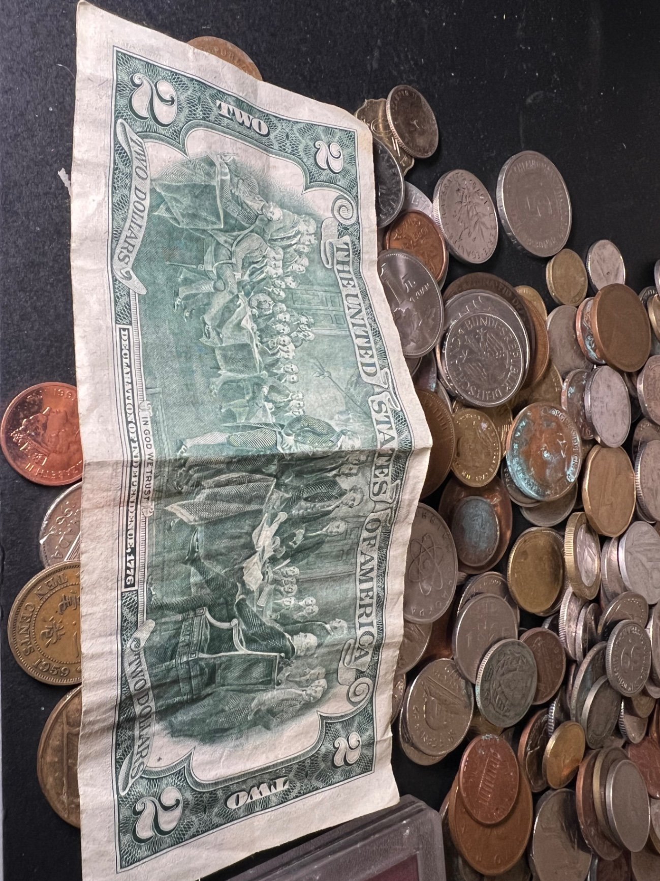 Assorted international coins and currency - image 18 of 18