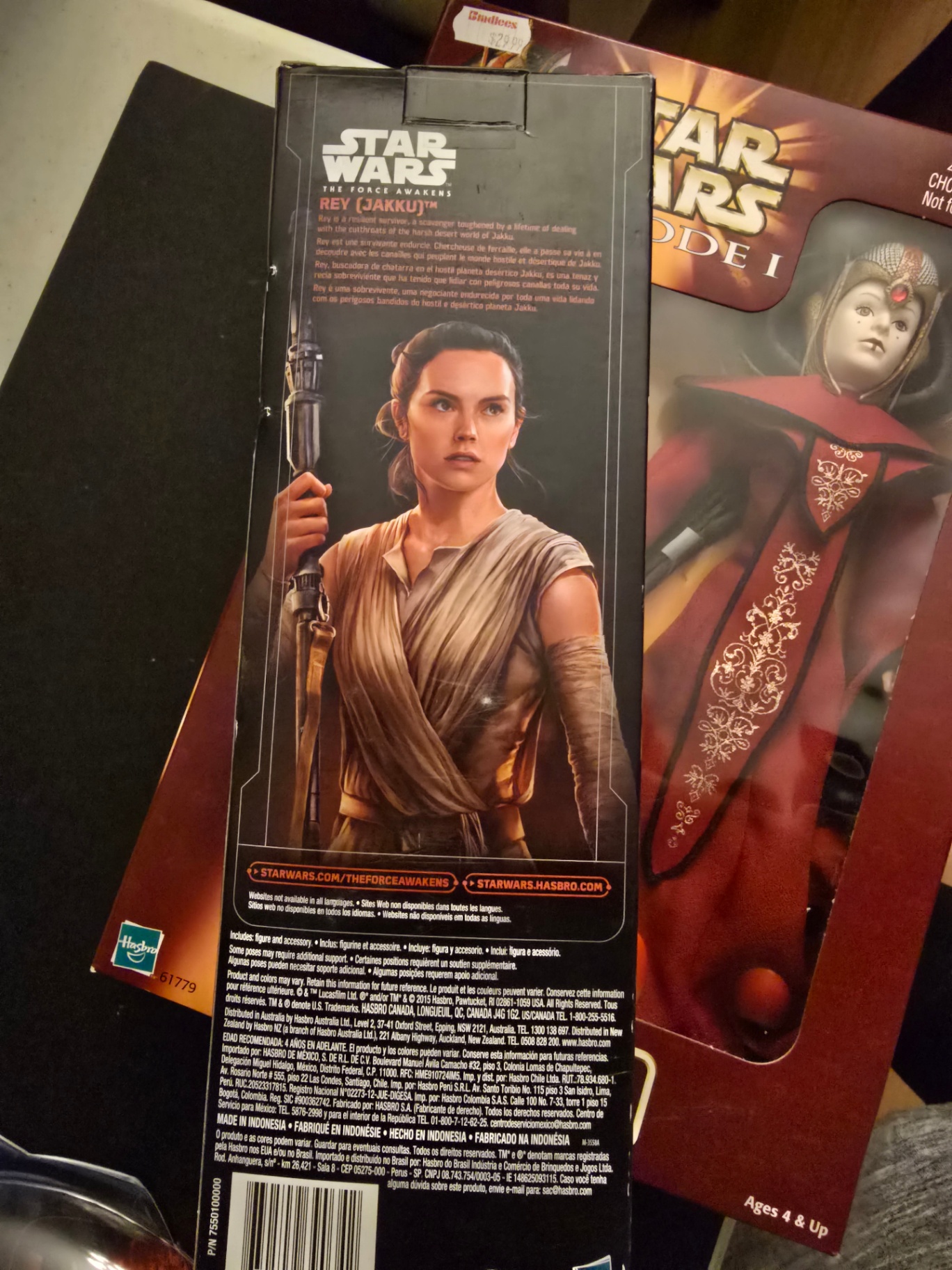 Star Wars Queen Amidala figures and Episode I packaging - image 10 of 16