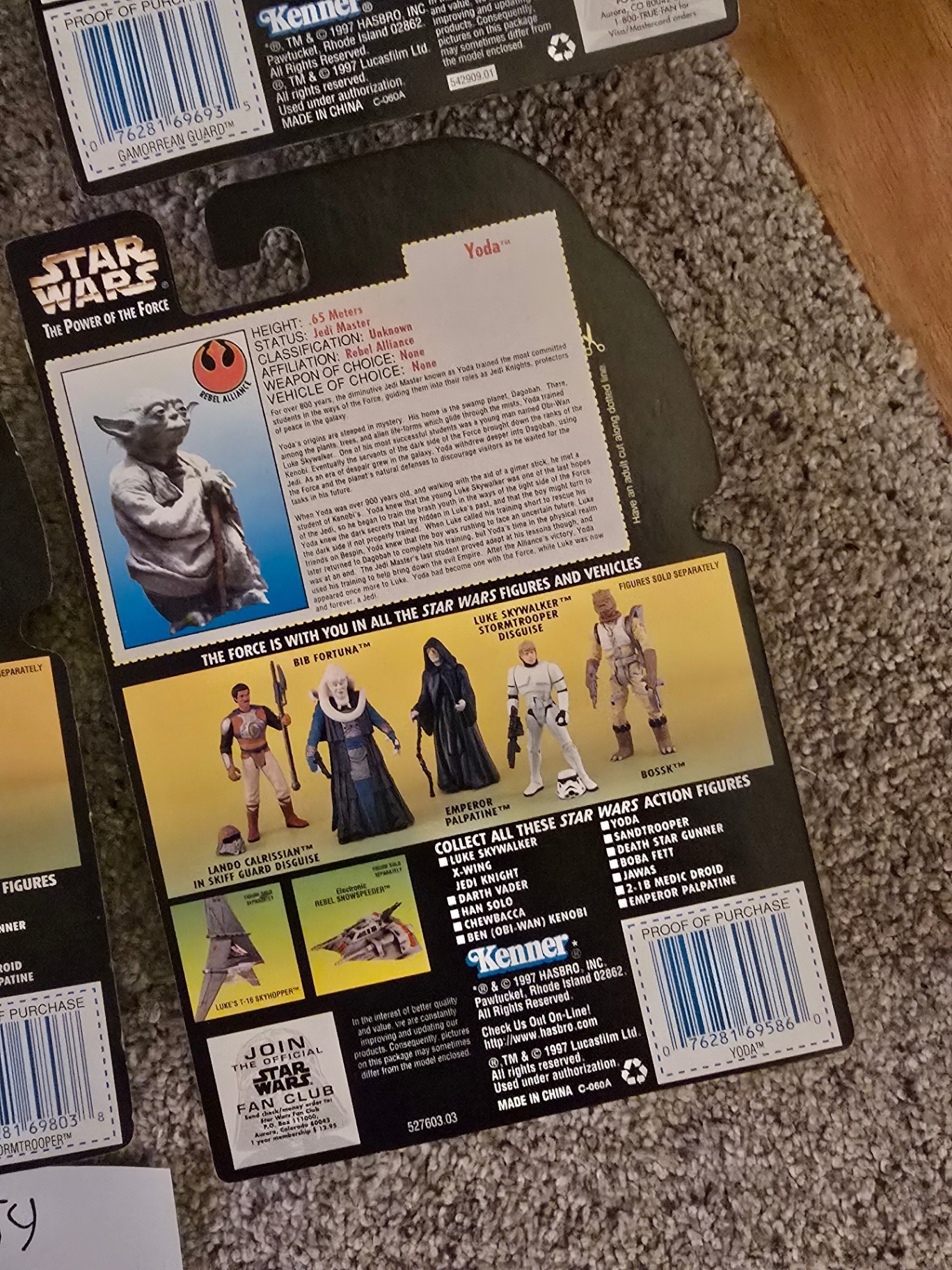 Star Wars action figures in blister packaging - image 4 of 10