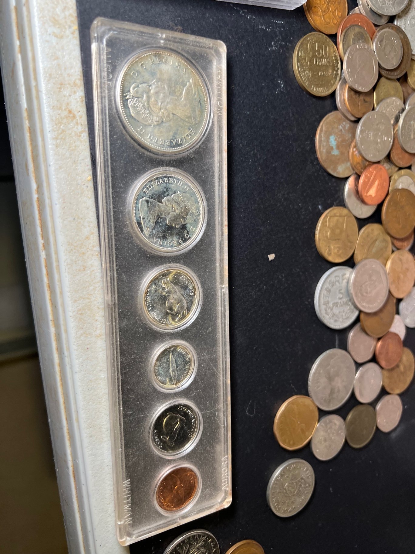 Assorted international coins and currency - image 3 of 18