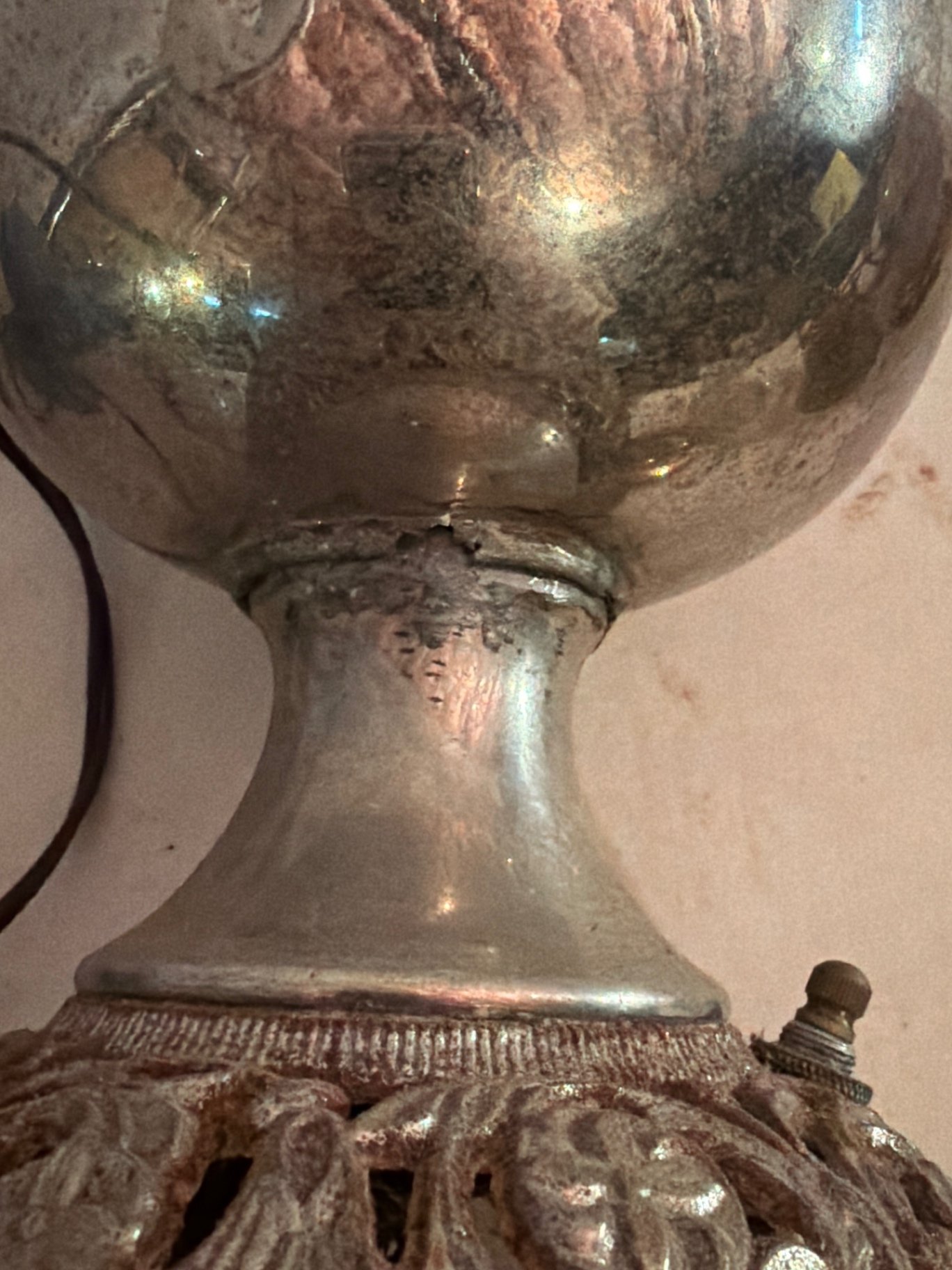 Antique oil lamps and decorative glassware  - image 11 of 13