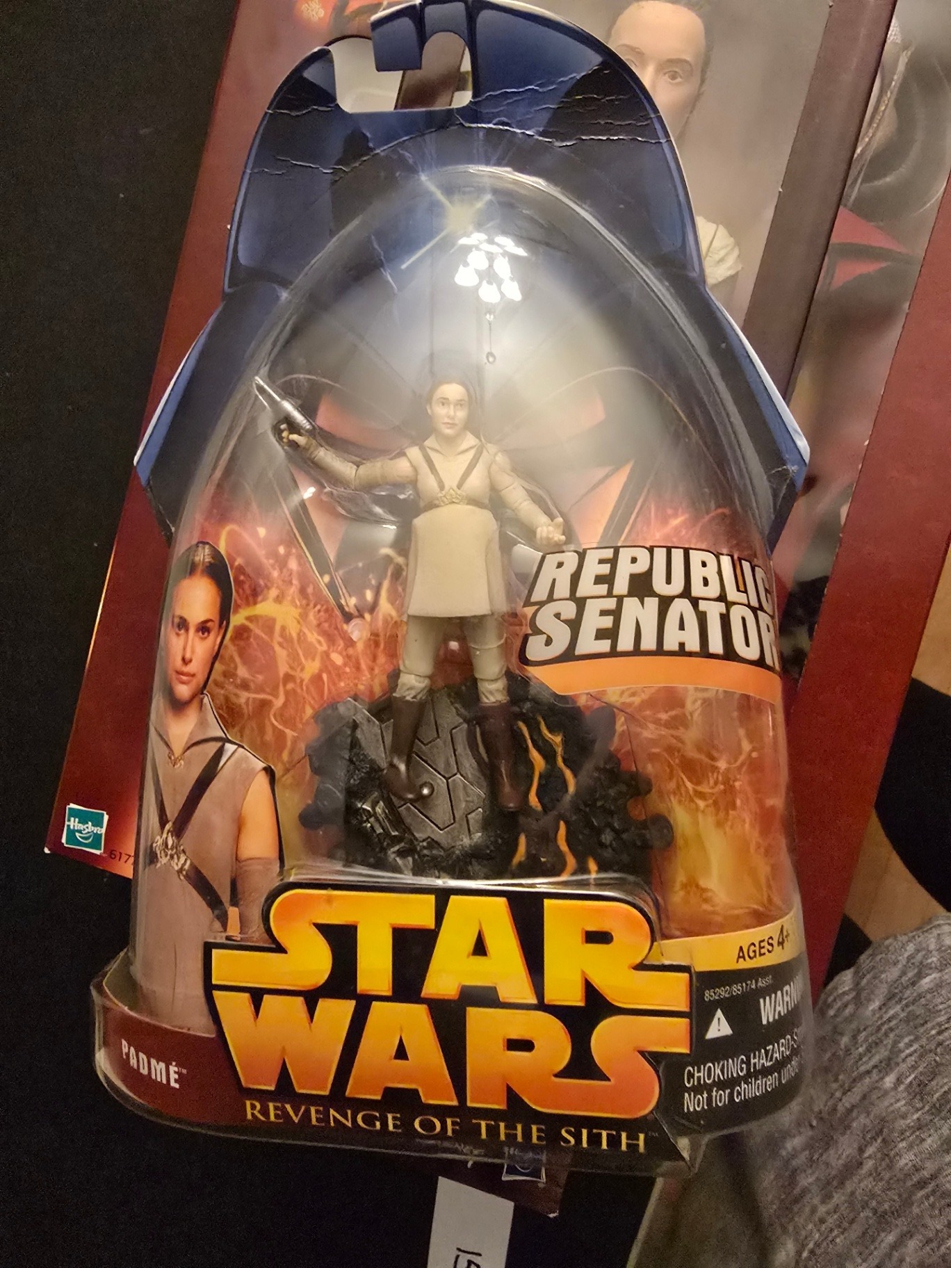 Star Wars Queen Amidala figures and Episode I packaging - image 13 of 16