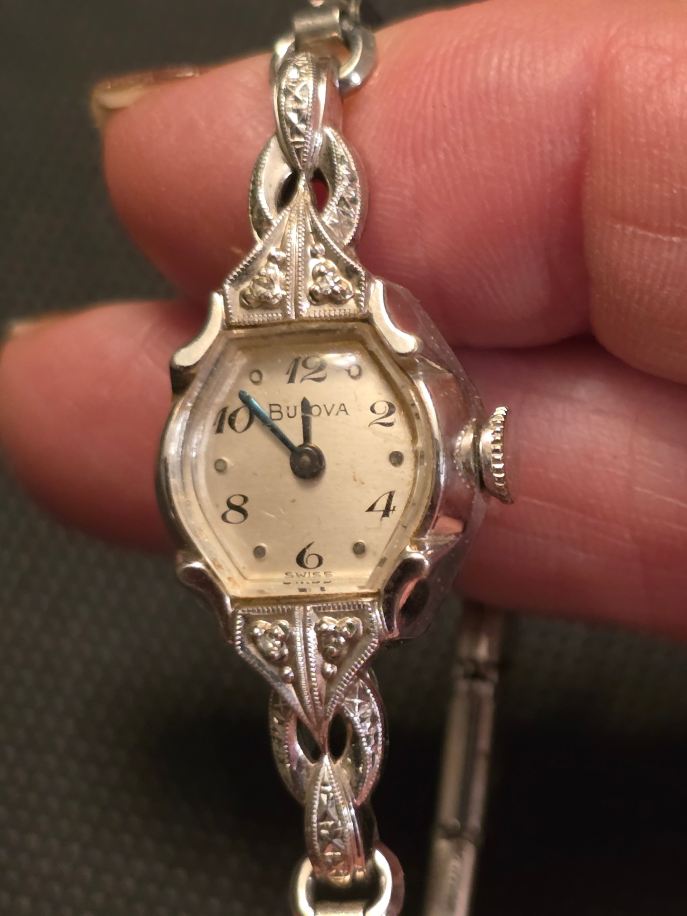 Vintage Waltham pocket watch and Bulova Ladies watch with presentation box - image 4 of 12