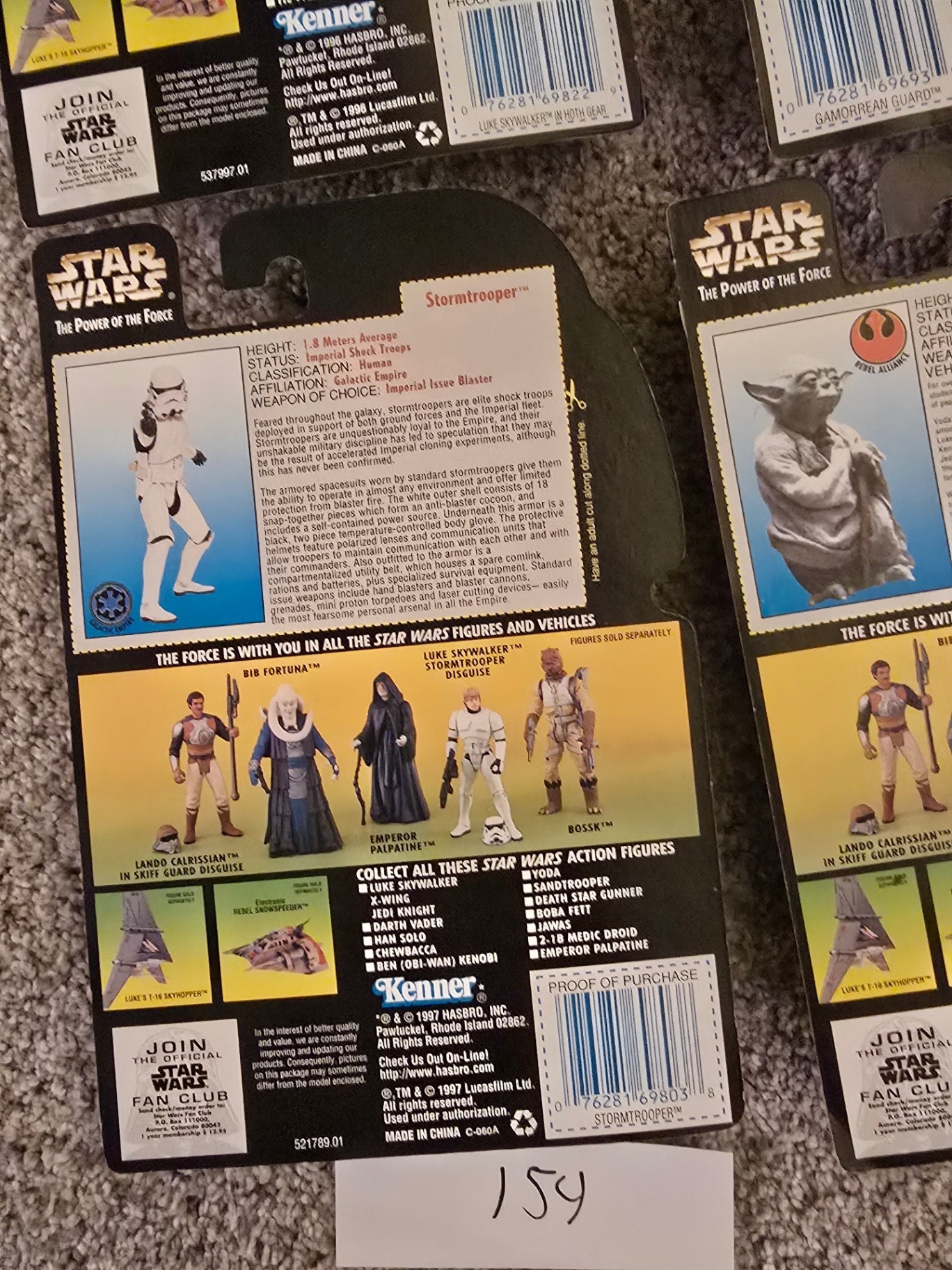 Star Wars action figures in blister packaging - image 5 of 10