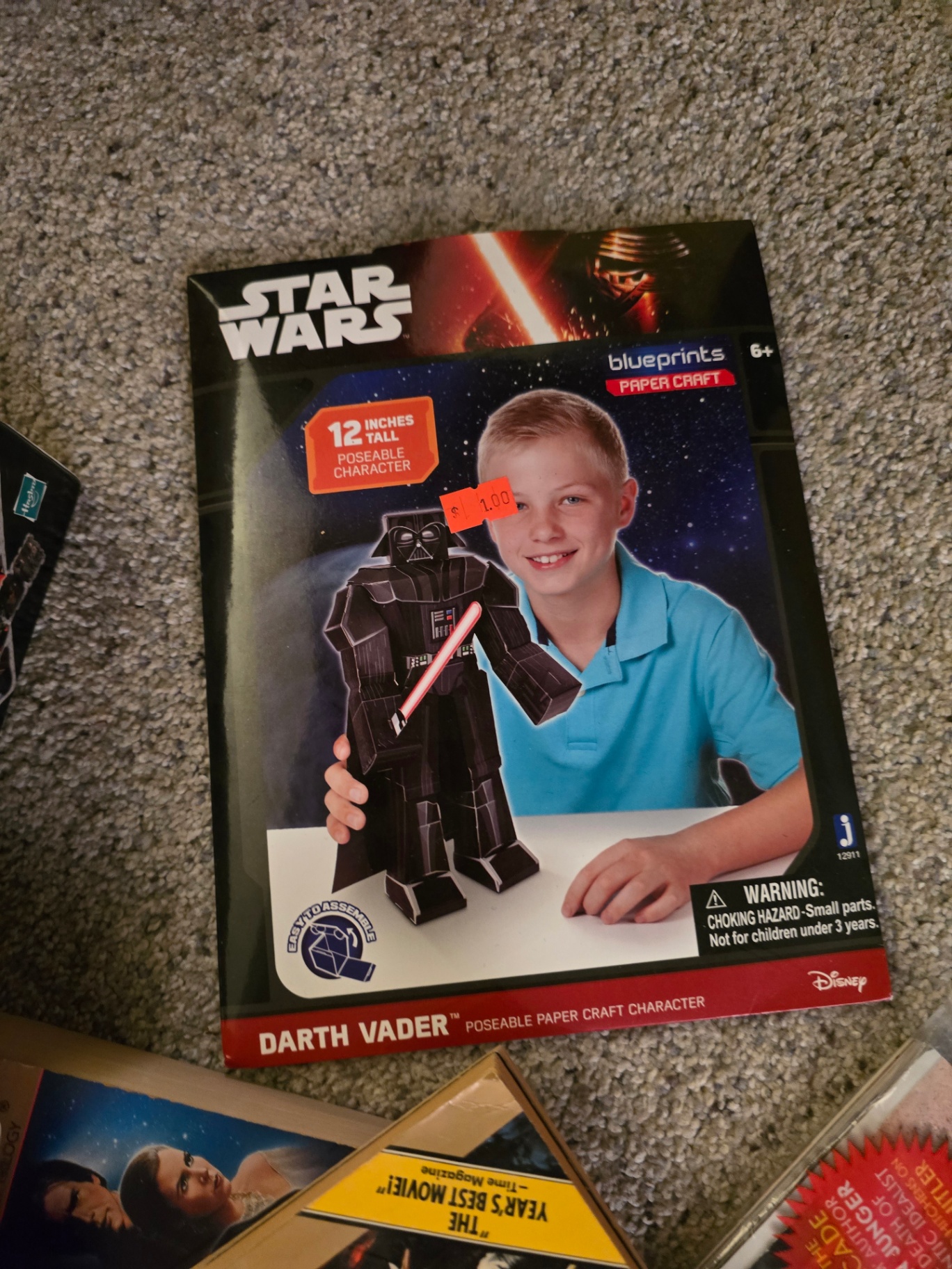 Star Wars magazines and paper craft collection - image 2 of 27