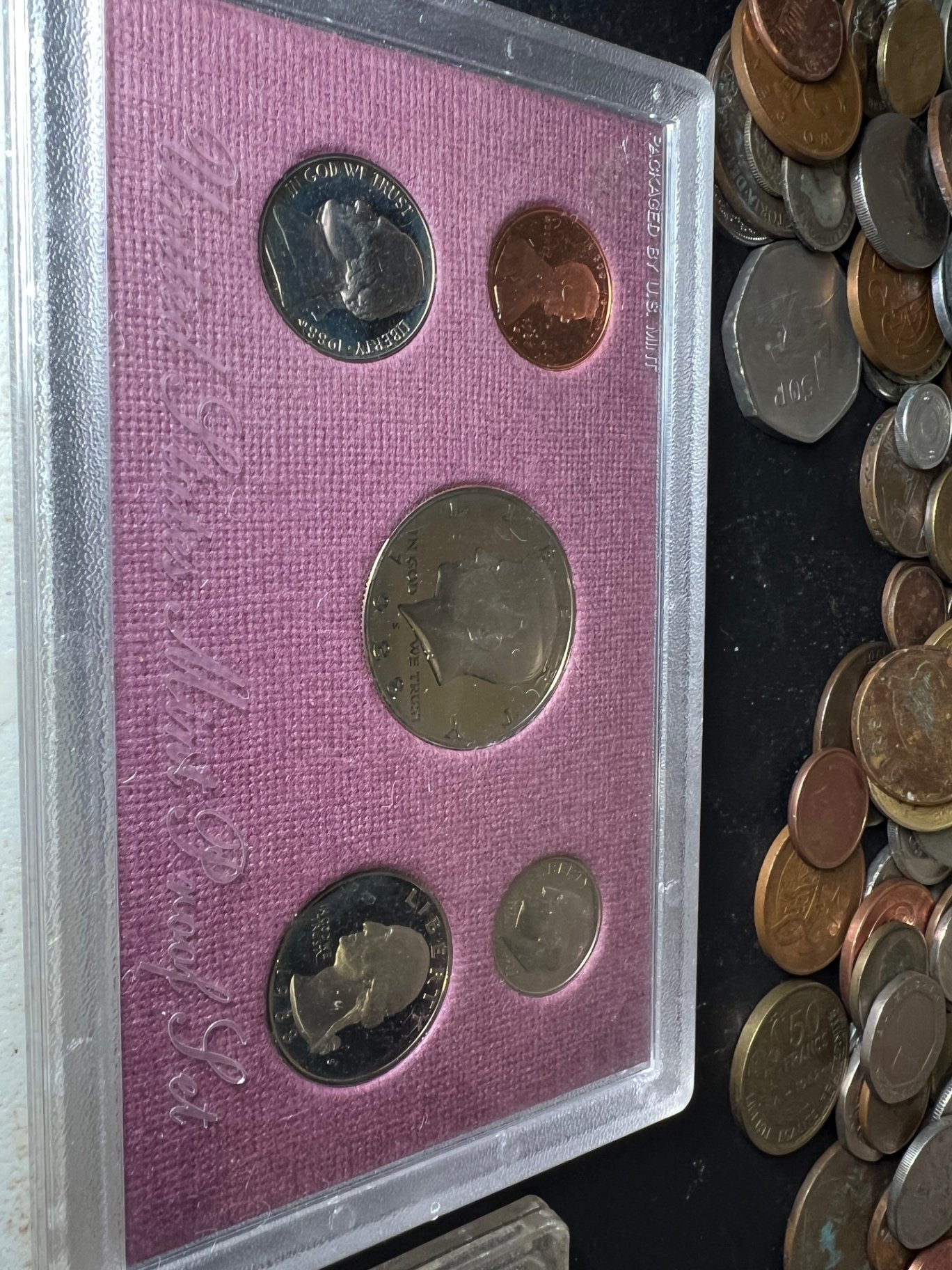 Assorted international coins and currency - image 15 of 18