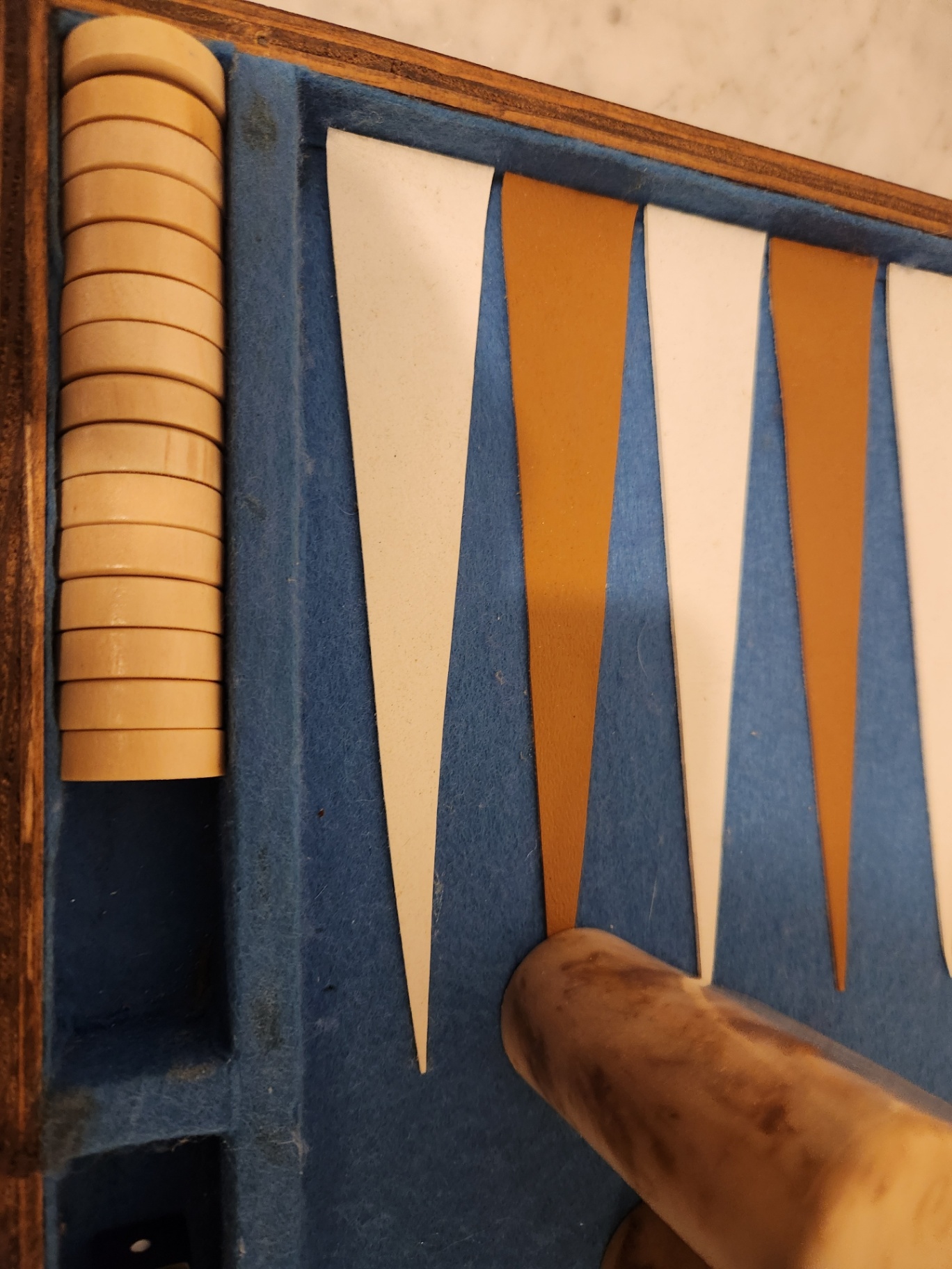 Vintage Cardinal Industries Backgammon Set – Faux Wood Look Case – c.1970s–80s - image 8 of 10
