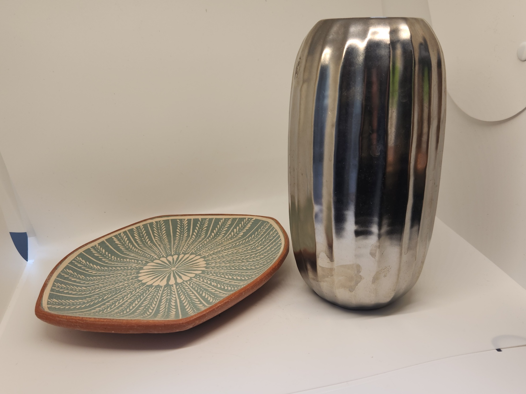 Handmade Italian Pottery Dish “San Plomo” + Silvered Glass Ribbed Vase (2pc Decor Set) - image 7 of 7