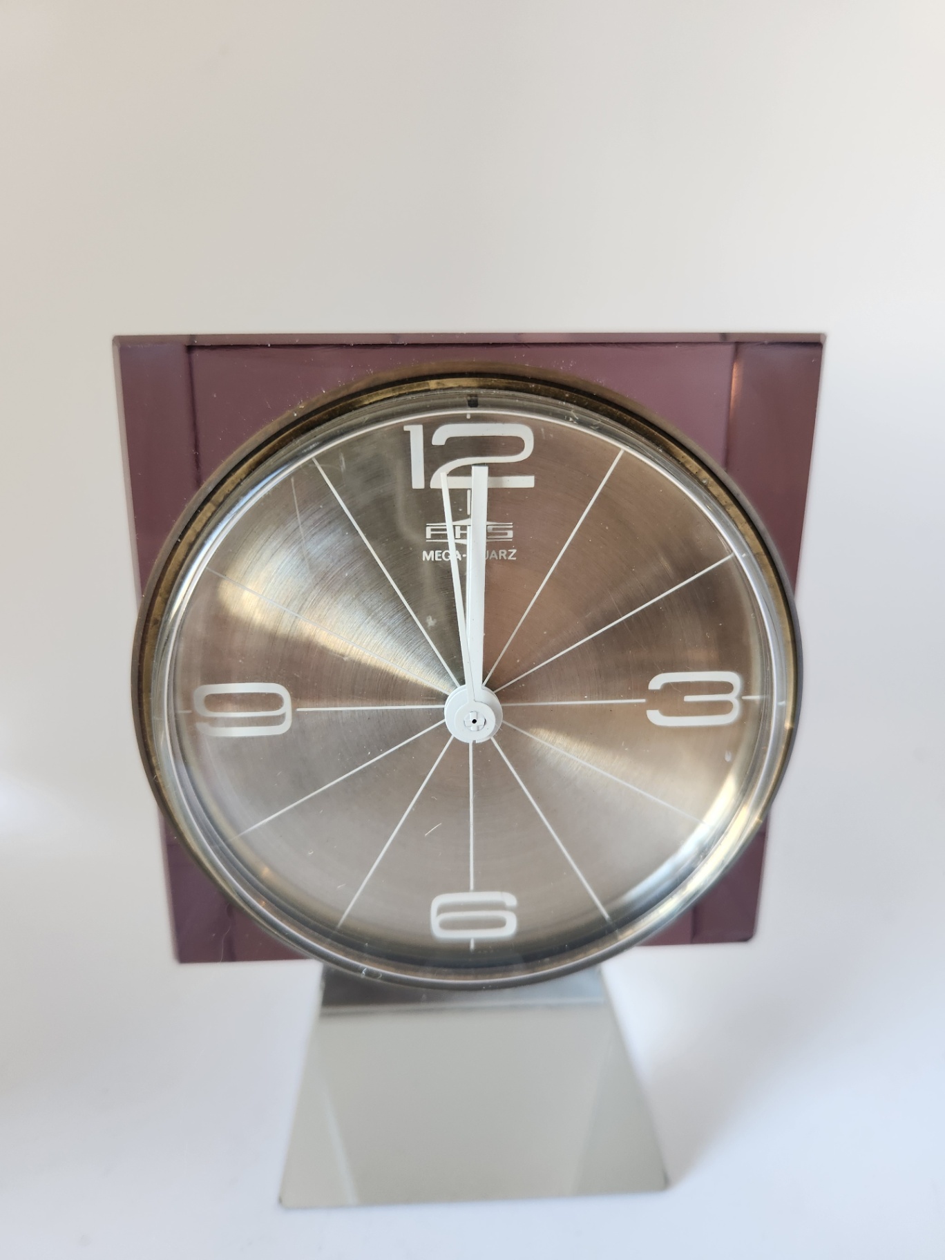 Vintage Mid Century Modern AHS Mega-Quarz Modernist Desk Clock - Lavender and Clear Acrylic & Silver metal - image 9 of 19