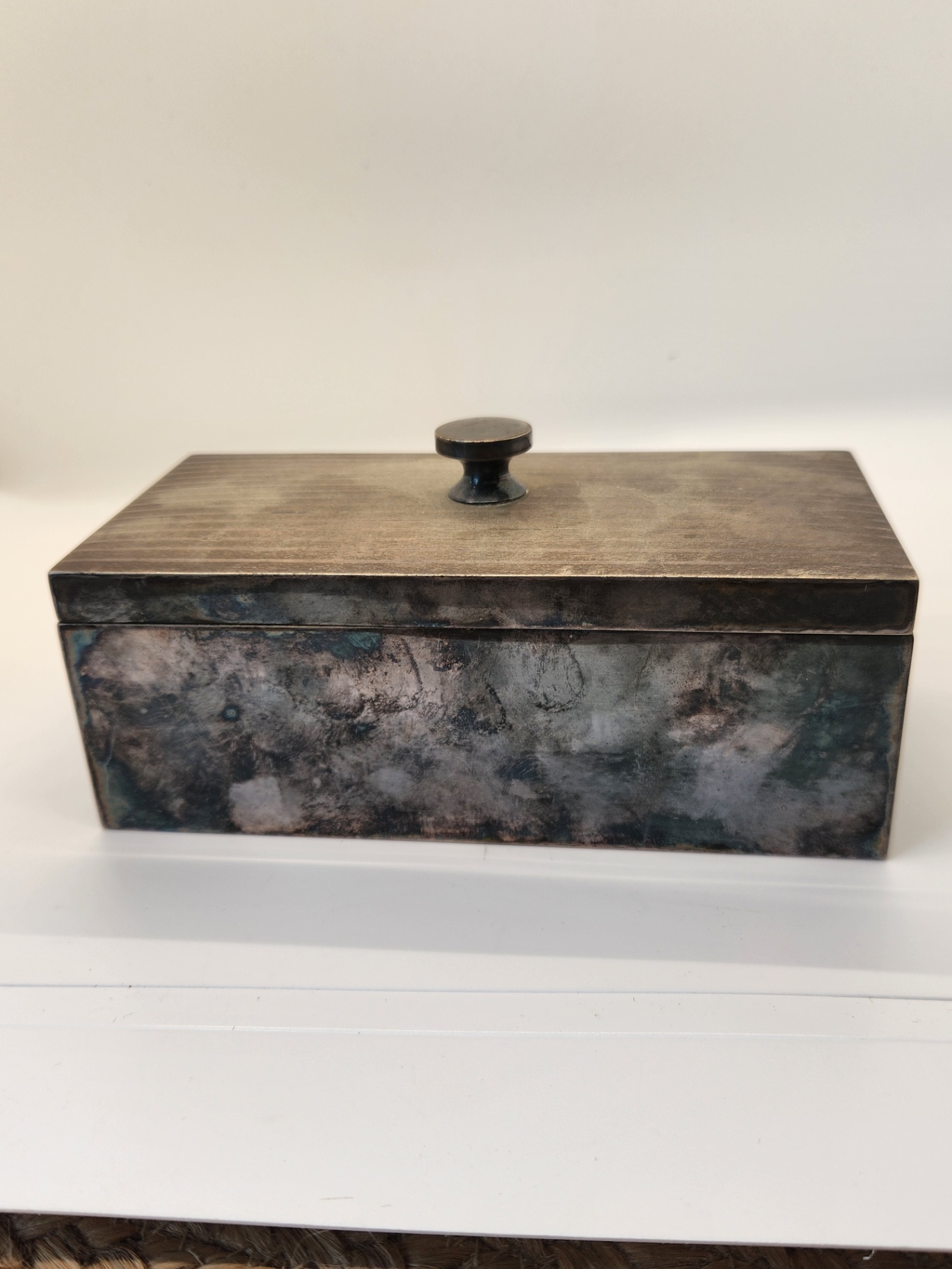 Vintage Watrous Mfg. Co. Silverplate Humidor - International Silver Co. - Pattern 0122 - image 1 of 6