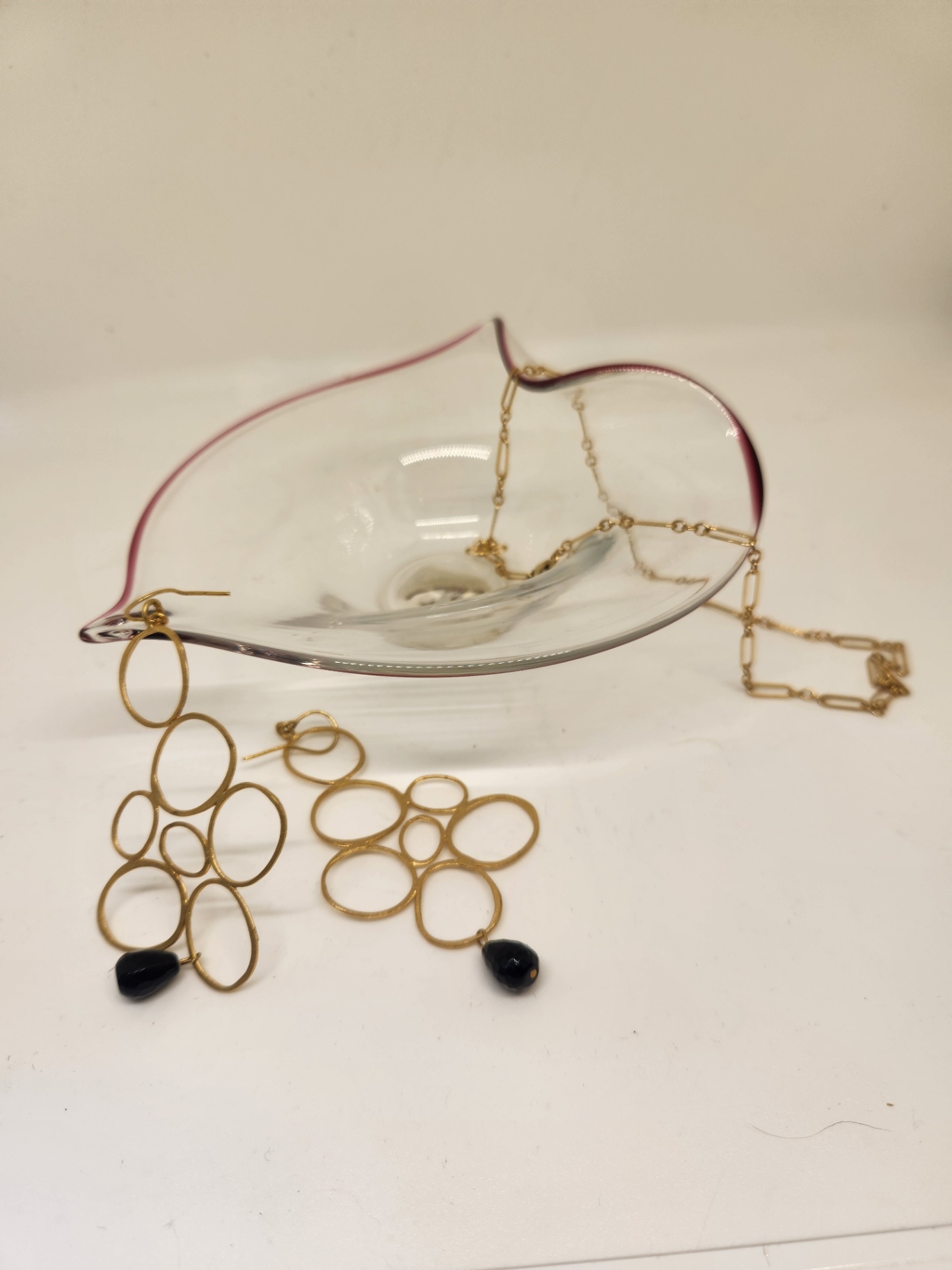 Beautiful Art Glass Bowl + Modern Gold-Tone Necklace & Gold-Tone & Black Stone Earrings Set (3pc Lot) - image 6 of 12