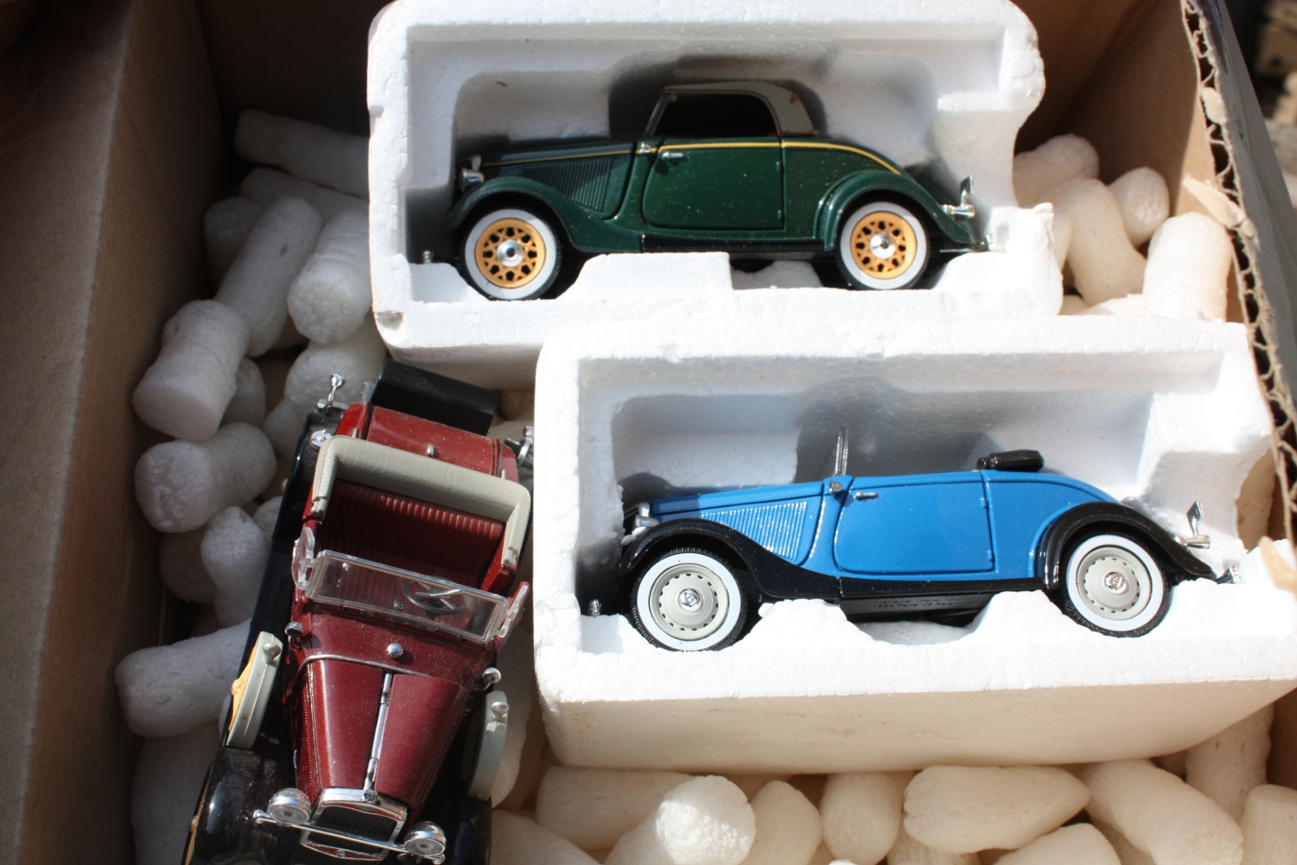 Three (3) National Motor Museum Ford Model Cars - image 2 of 4