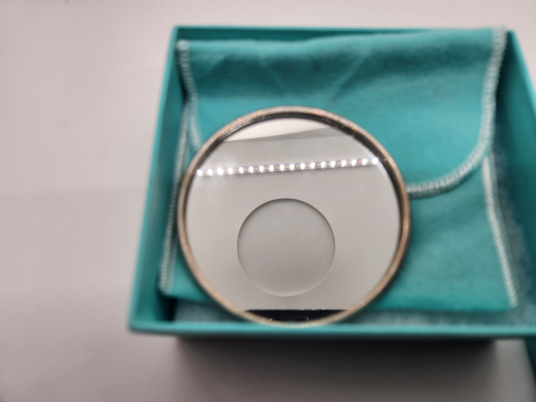 Tiffany & Co. Small Round Sterling Silver Personal Mirror – with original Box and bag - image 5 of 7