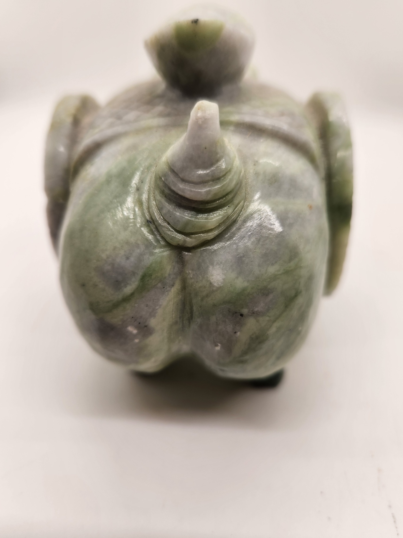 Hand-Carved Nephrite Jade or Serpentine Pig with Coin Motif & Soapstone/Marble Sculptural Rhinoceros Vintage Asian Stone Figures – Green Serpentine Pig with Coin & Brown Rhino Sculpture - image 11 of 15