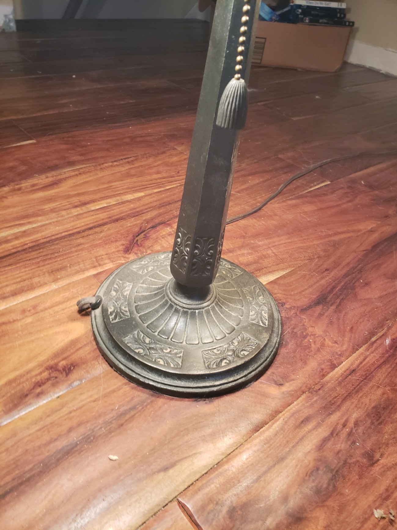 Tiffany Meyda stained glass lamp with metal base - image 3 of 6
