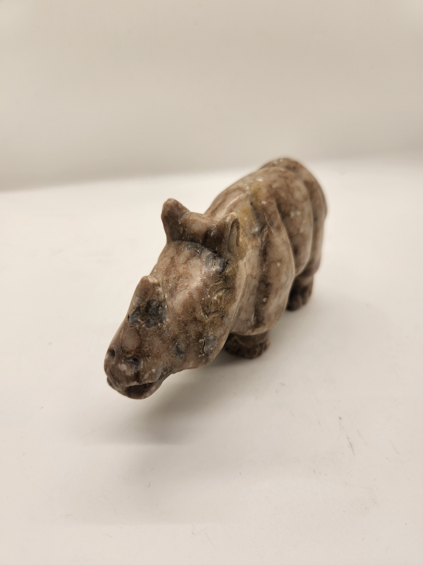 Hand-Carved Nephrite Jade or Serpentine Pig with Coin Motif & Soapstone/Marble Sculptural Rhinoceros Vintage Asian Stone Figures – Green Serpentine Pig with Coin & Brown Rhino Sculpture - image 2 of 15