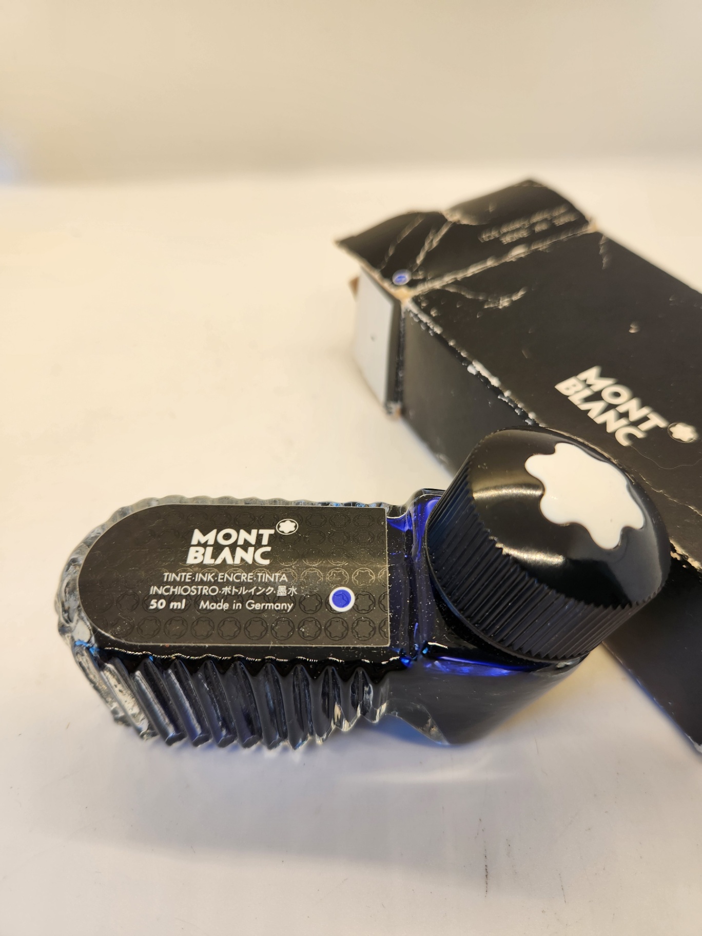 New Unopened (1980s) Montblanc Royal Blue (Königsblau) 50ml Fountain Pen Ink Bottle w/ Original Box Pair with Montblanc Pen Lot 114) - image 4 of 10