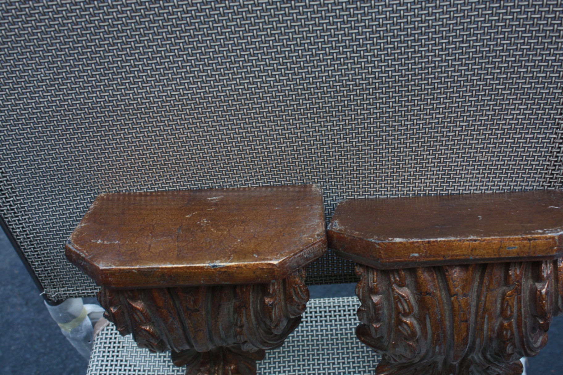 Pair of Carved Acanthus Leaf Corbels – Gilt & Bronze Finish – Architectural Wall Shelves / Brackets (approx 12 inches) - image 2 of 5