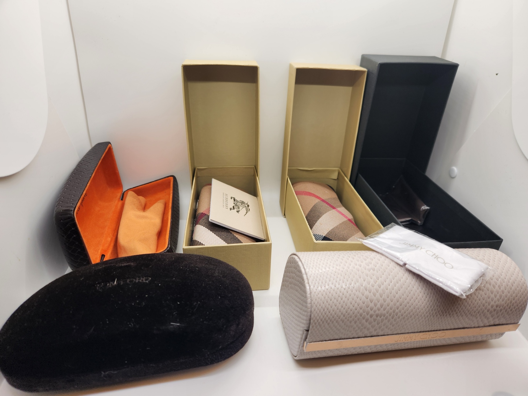 Designer Sunglass cases and Boxes - Mixed Lot - image 1 of 13