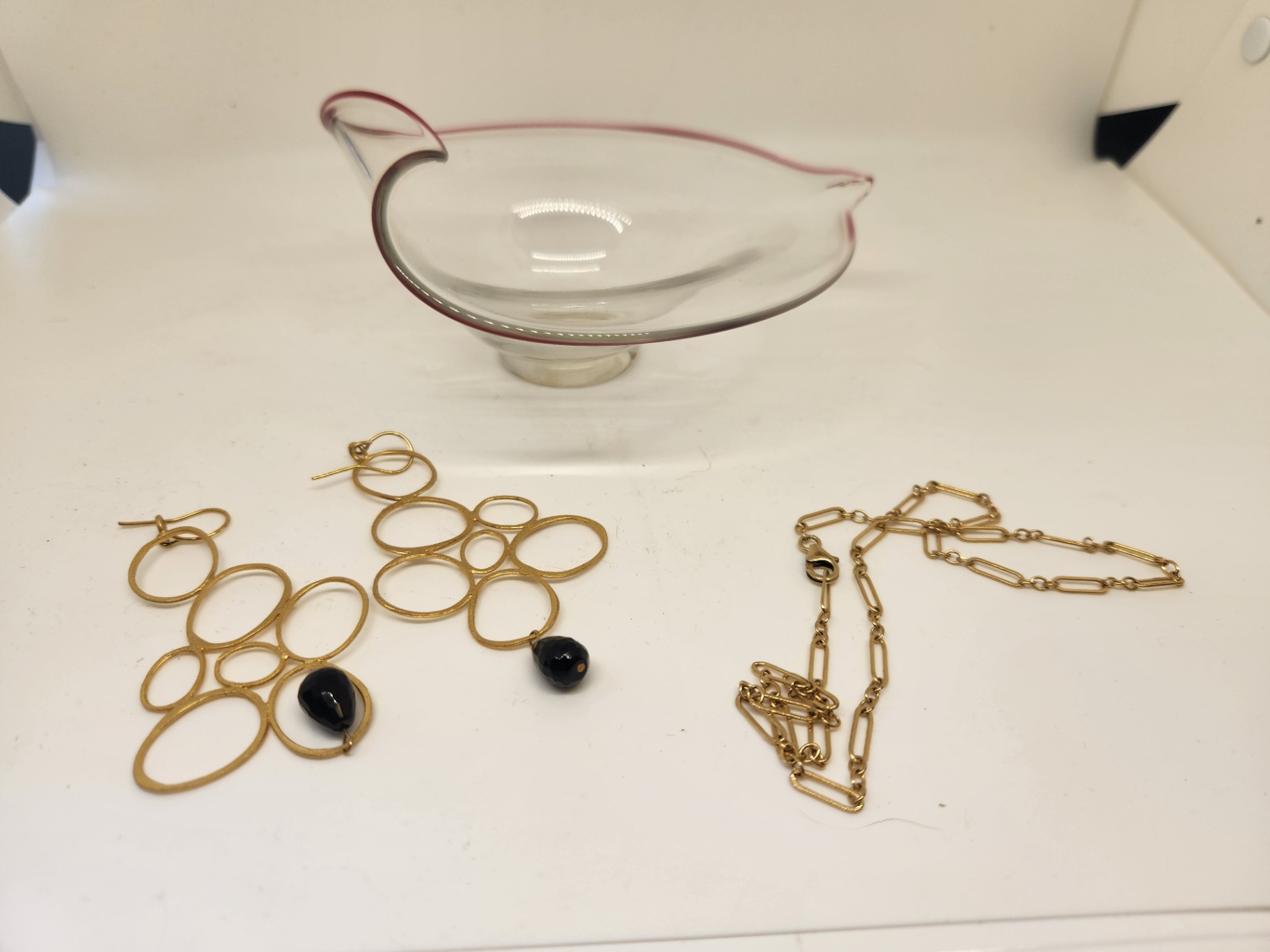 Beautiful Art Glass Bowl + Modern Gold-Tone Necklace & Gold-Tone & Black Stone Earrings Set (3pc Lot) - image 10 of 12