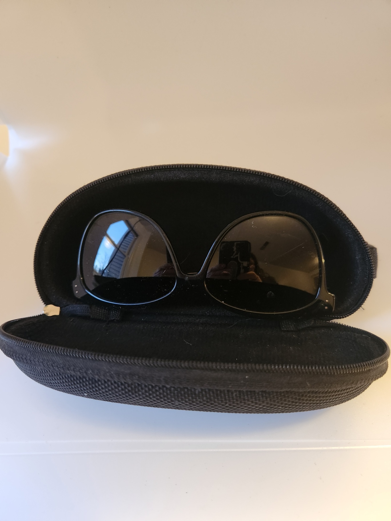 Marc Jacobs MARC 130/S in black - image 11 of 11